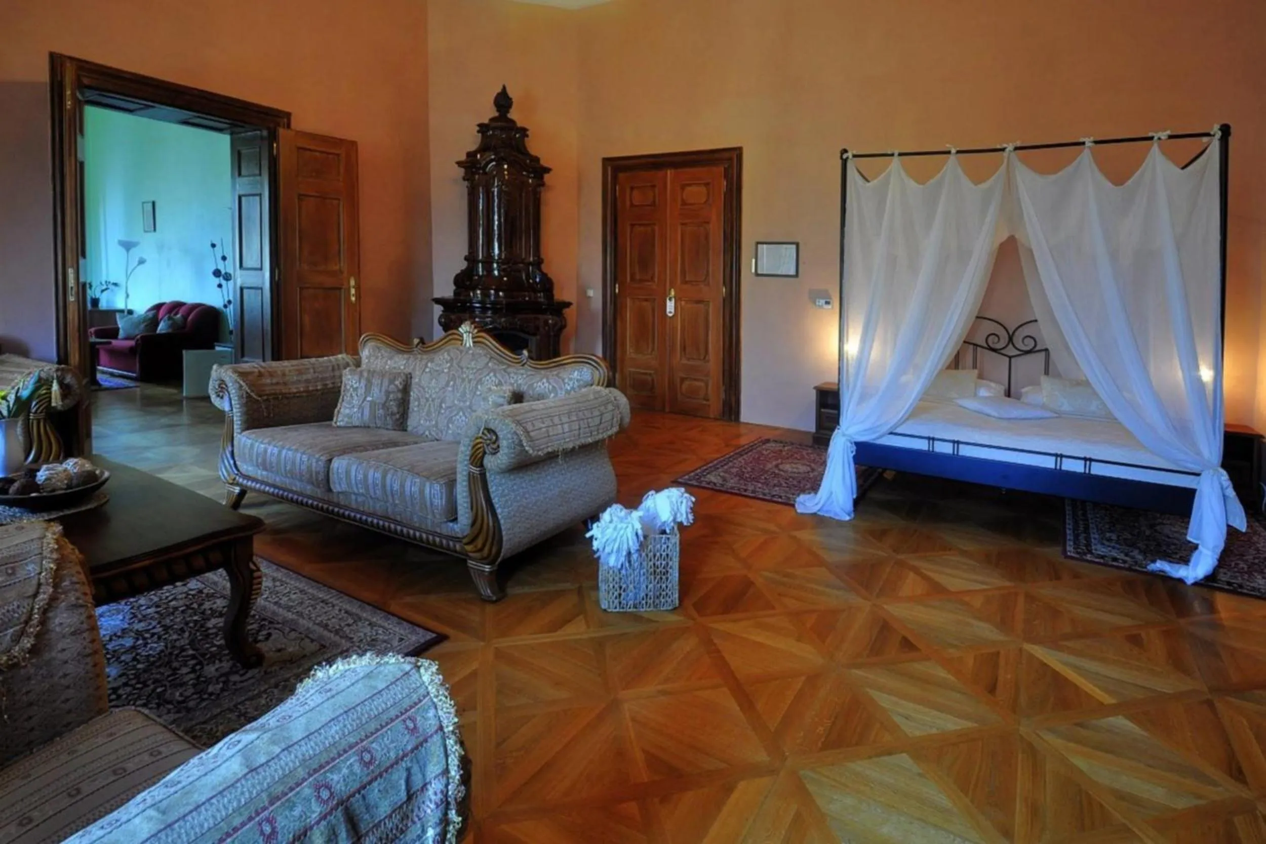 Decorative detail, Bed in Zamek Cerveny Hradek