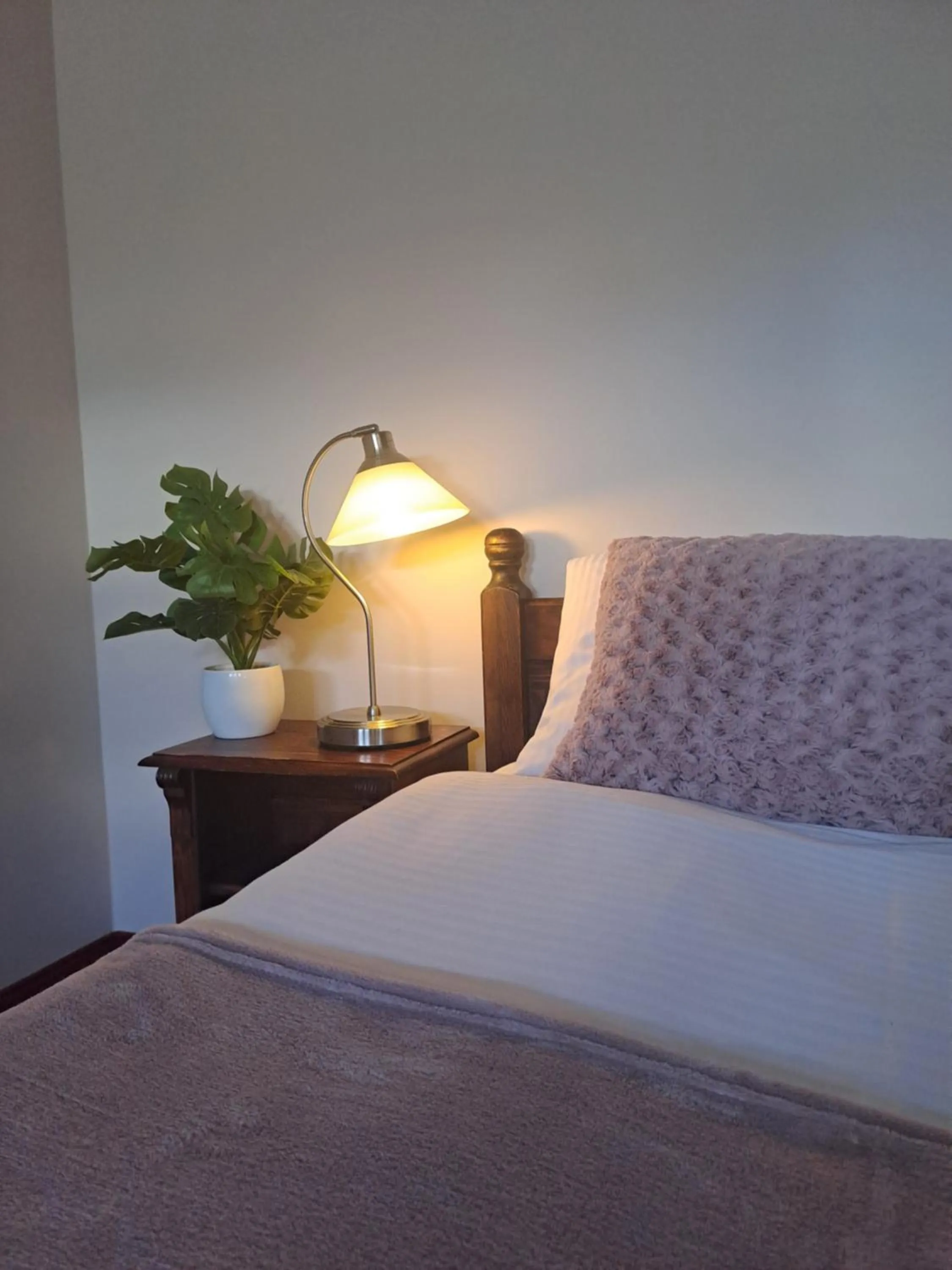 Bedroom, Bed in Hotel Aslan