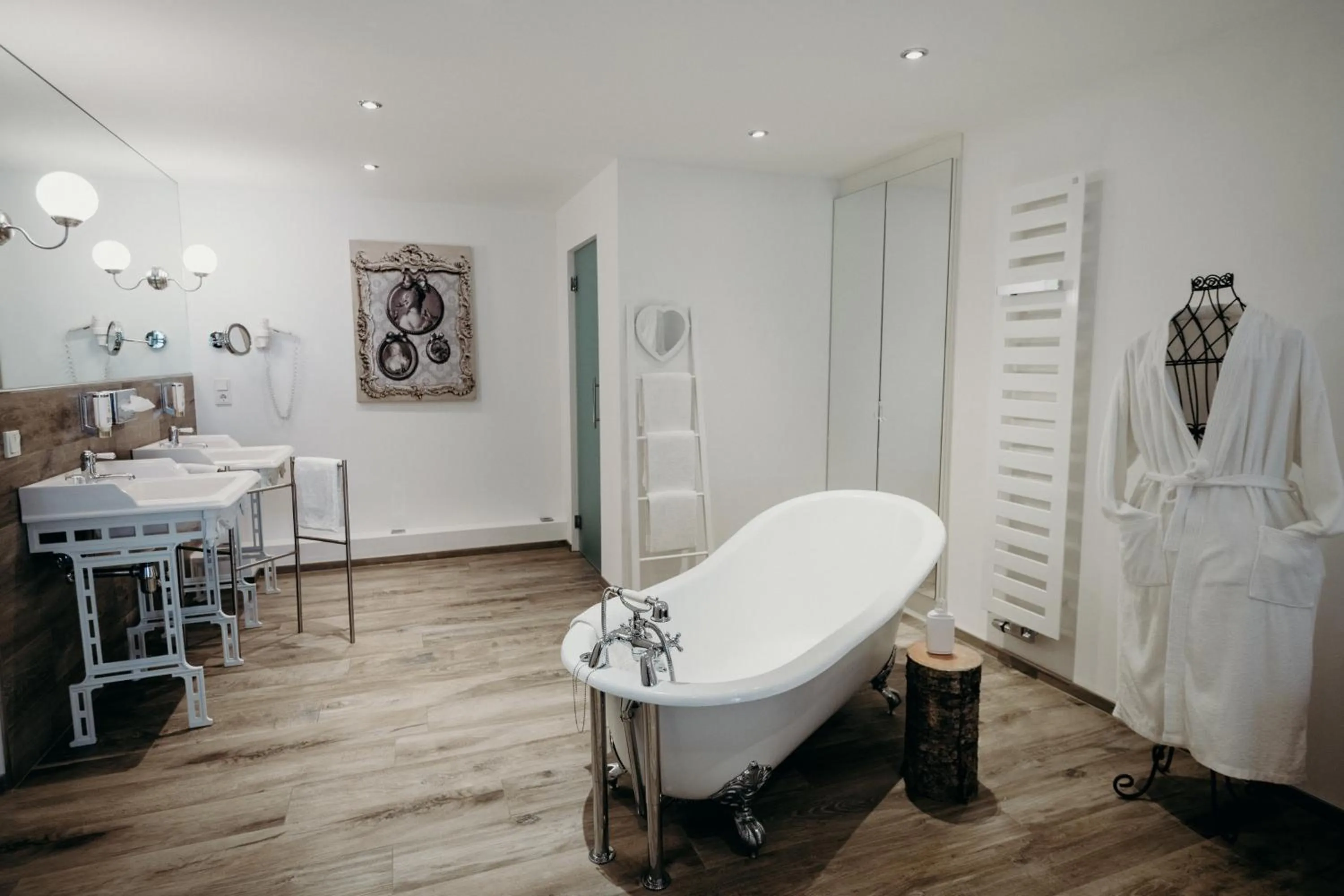 Bathroom in Hotel Crystal