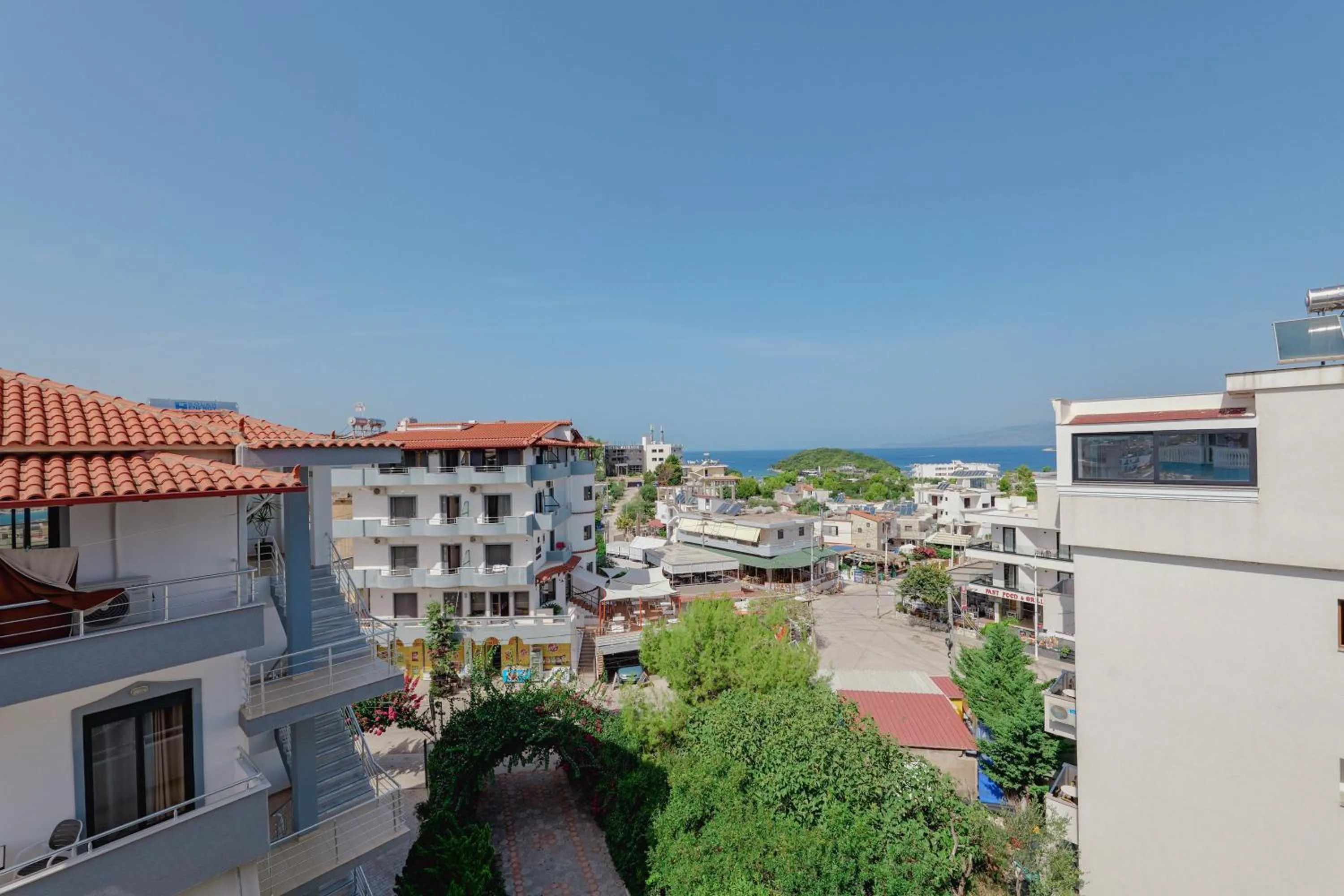 Day in Hotel Divo Palace