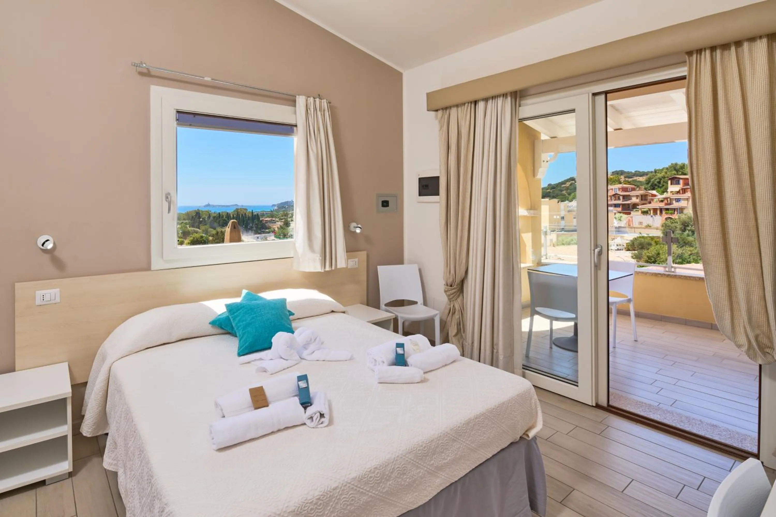 View (from property/room), Bed in Simius Bay