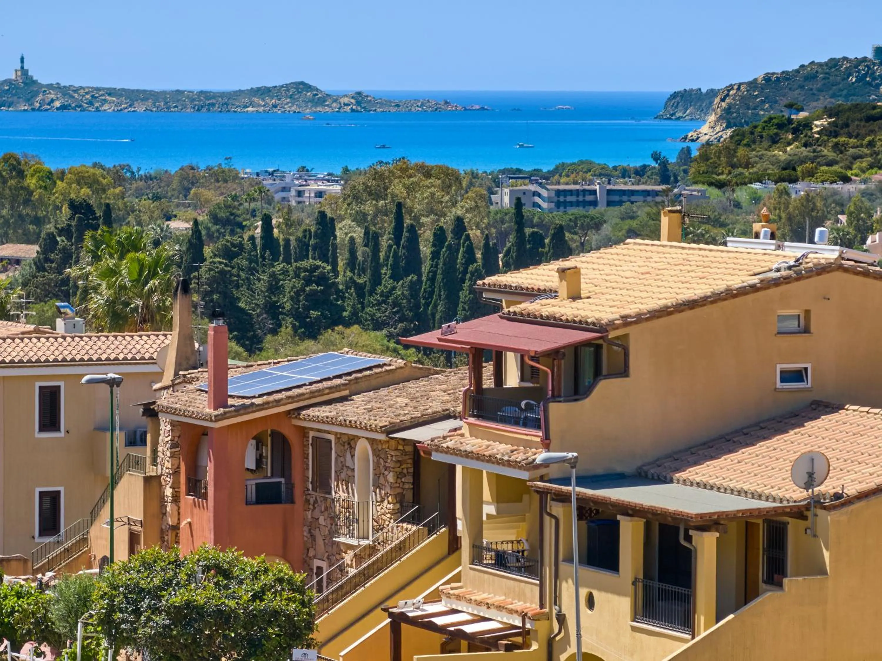 Property building in Simius Bay