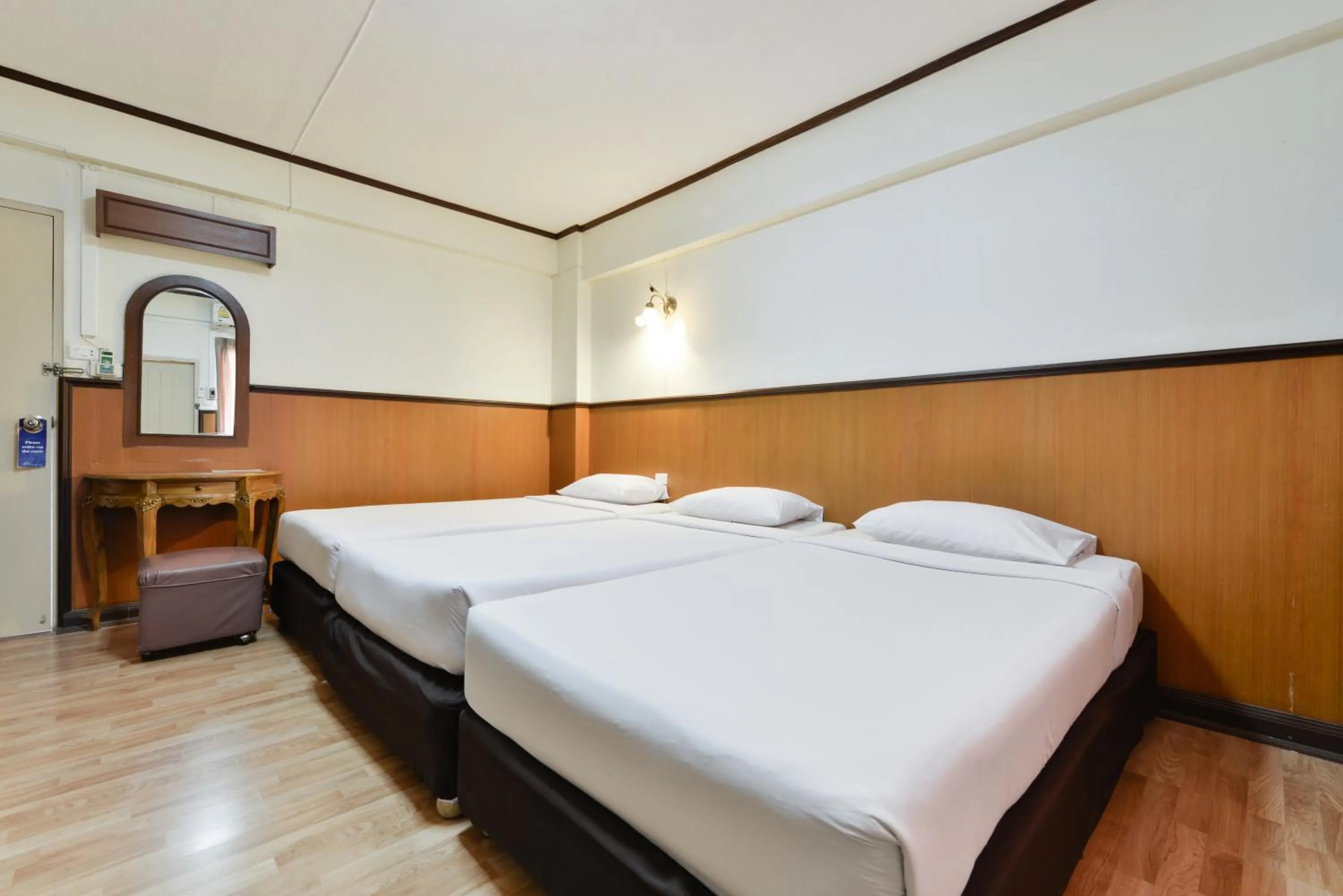 Bed in Nice Palace Hotel