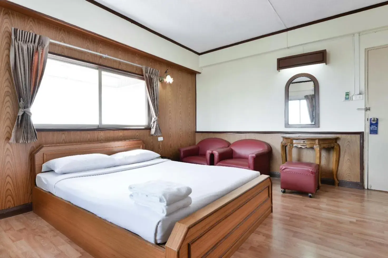 Standard Double Room in Nice Palace Hotel Standard Double Room in Nice Palace Hotel