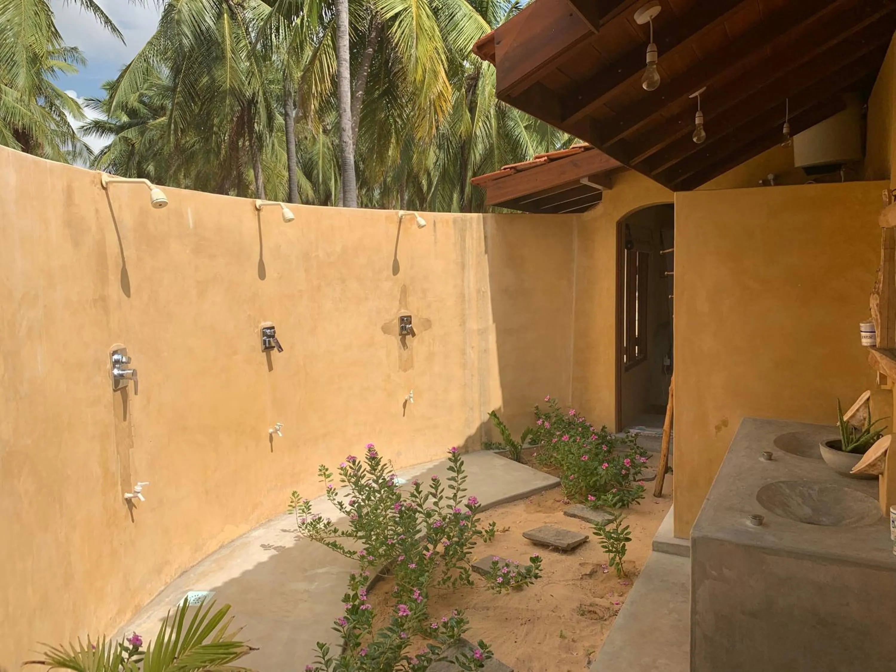 Kitelantis Hotel and Resort