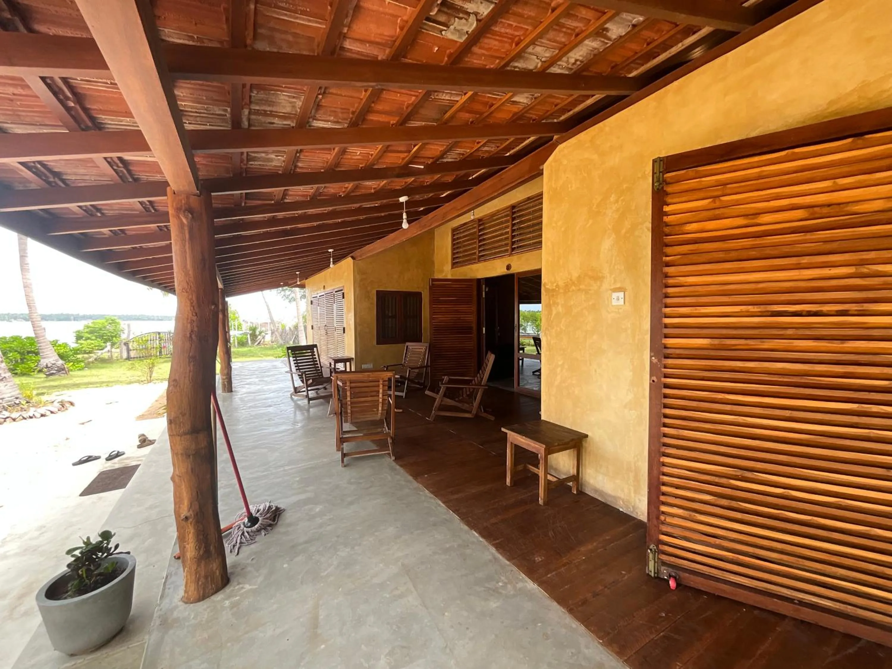 Kitelantis Hotel and Resort