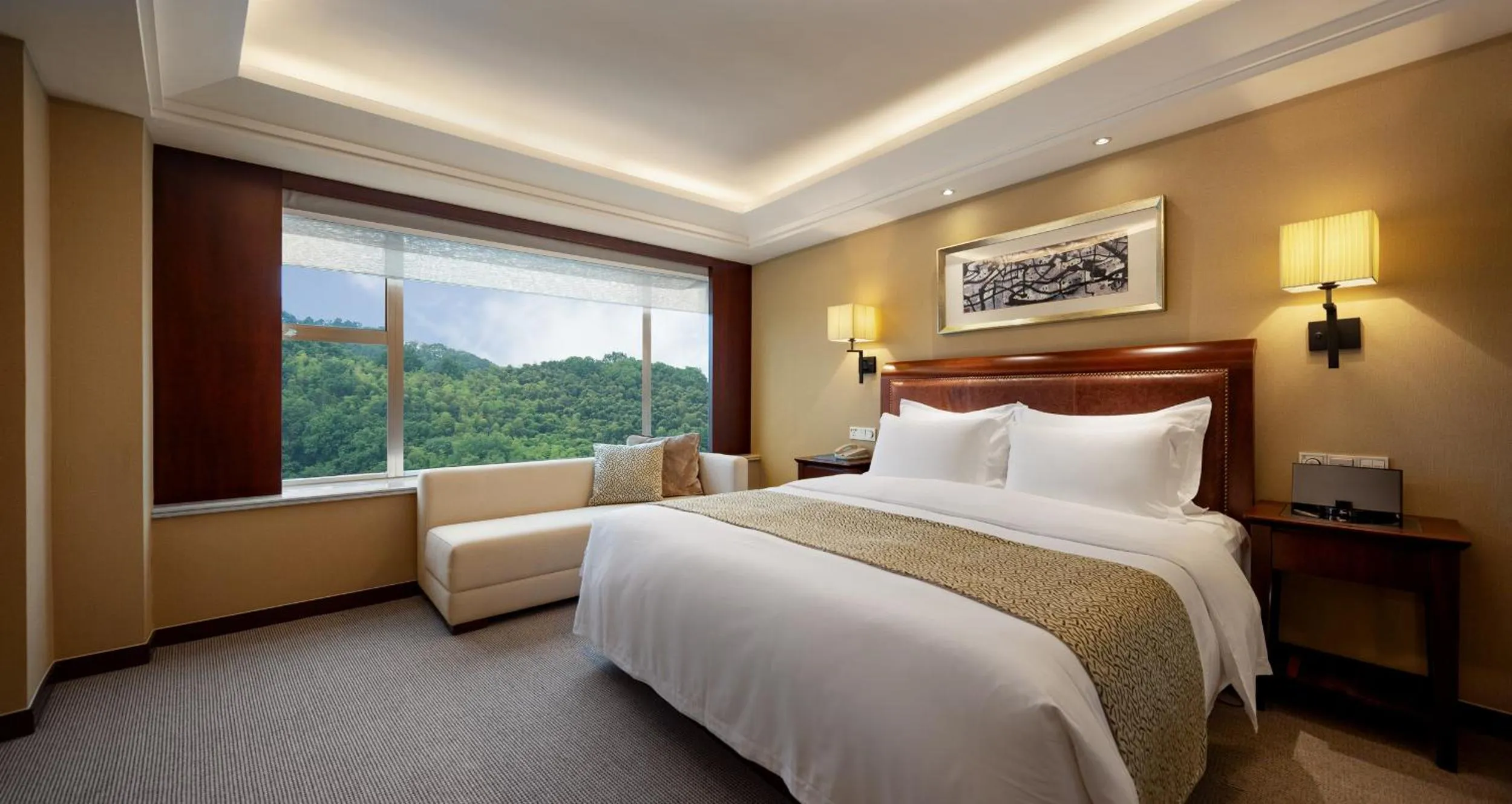 Bed in Zhejiang Narada Grand Hotel
