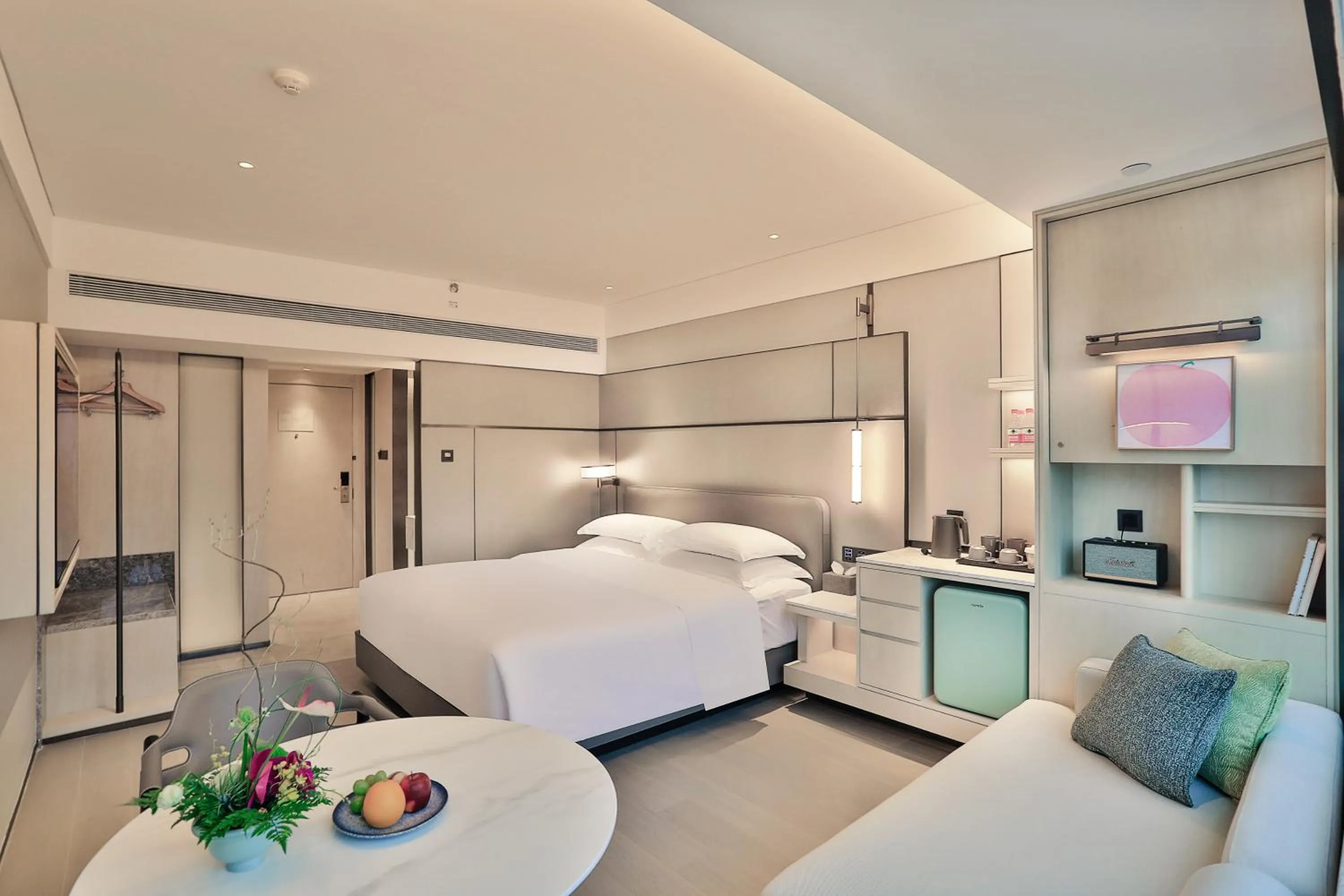 Bed in Zhejiang Narada Grand Hotel