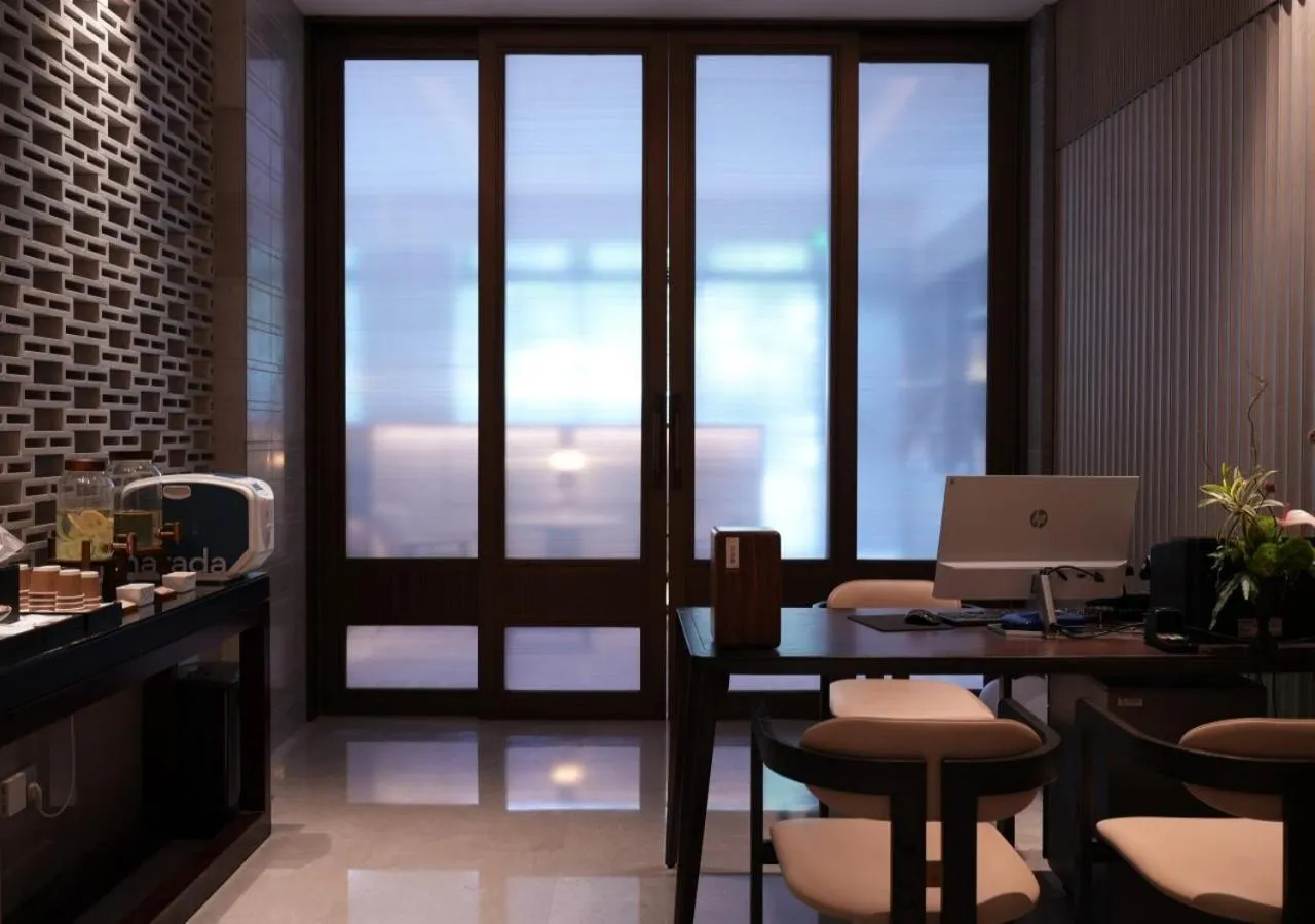 Zhejiang Narada Grand Hotel