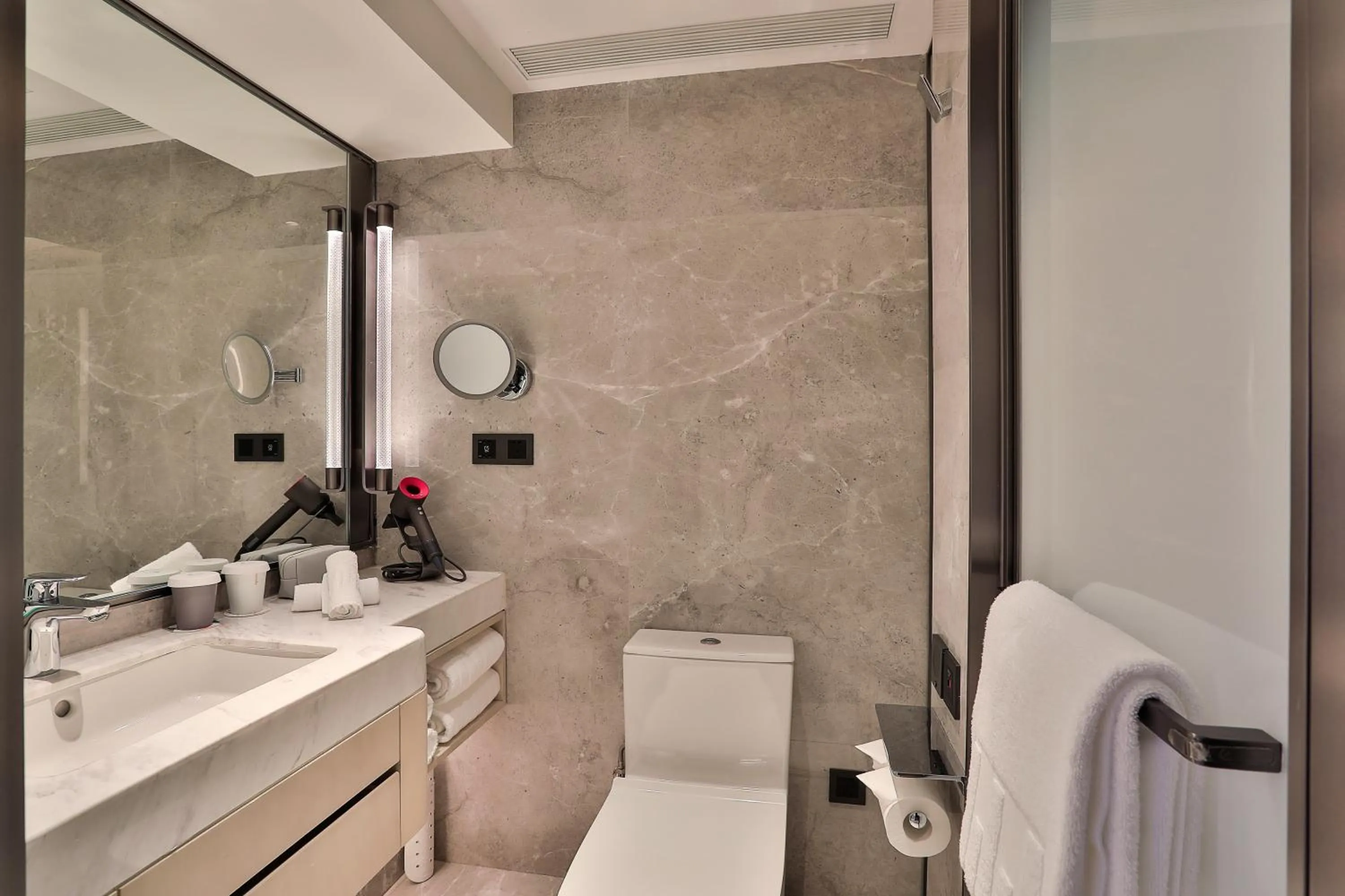 Zhejiang Narada Grand Hotel