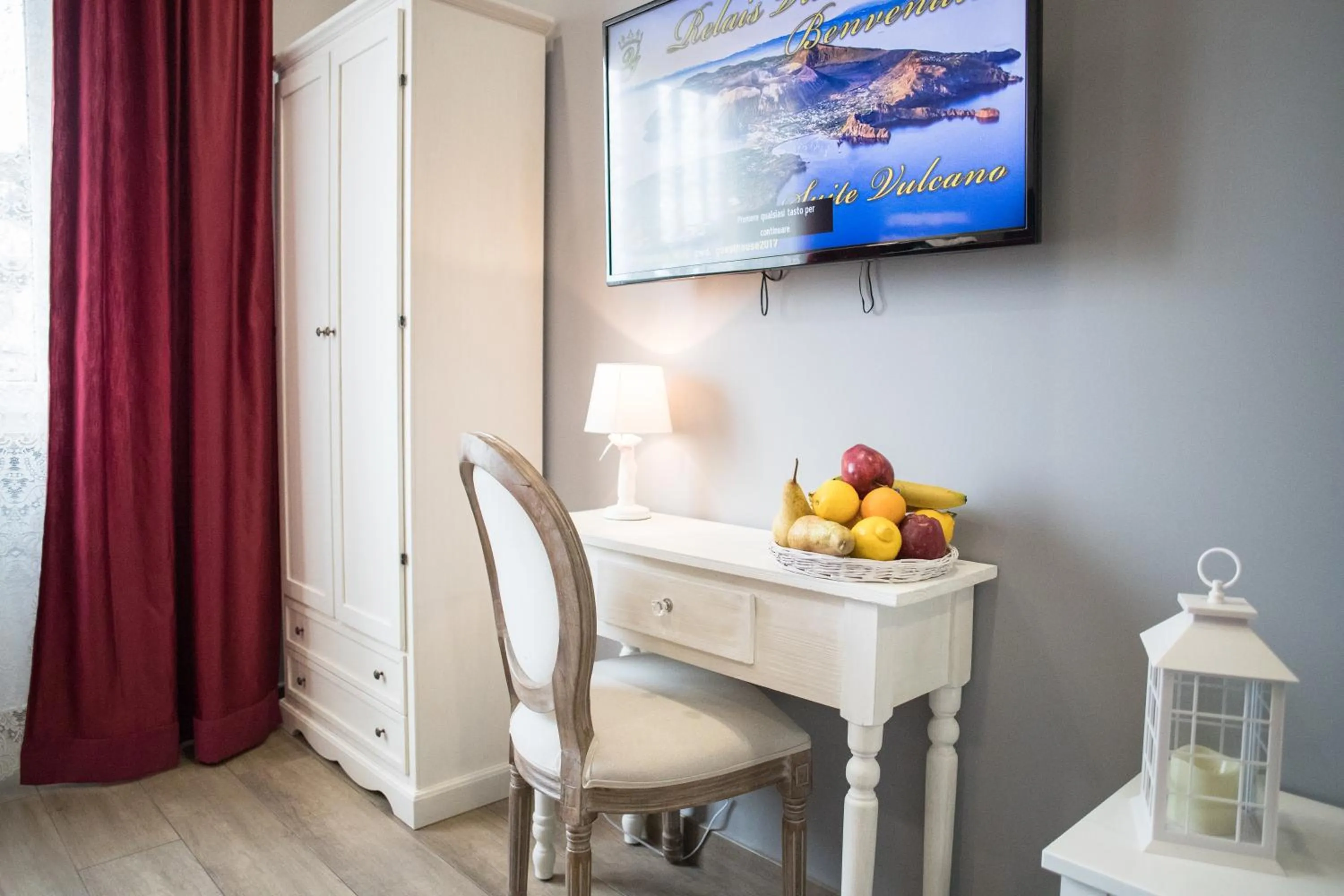 TV and multimedia in Relais Villa Italia