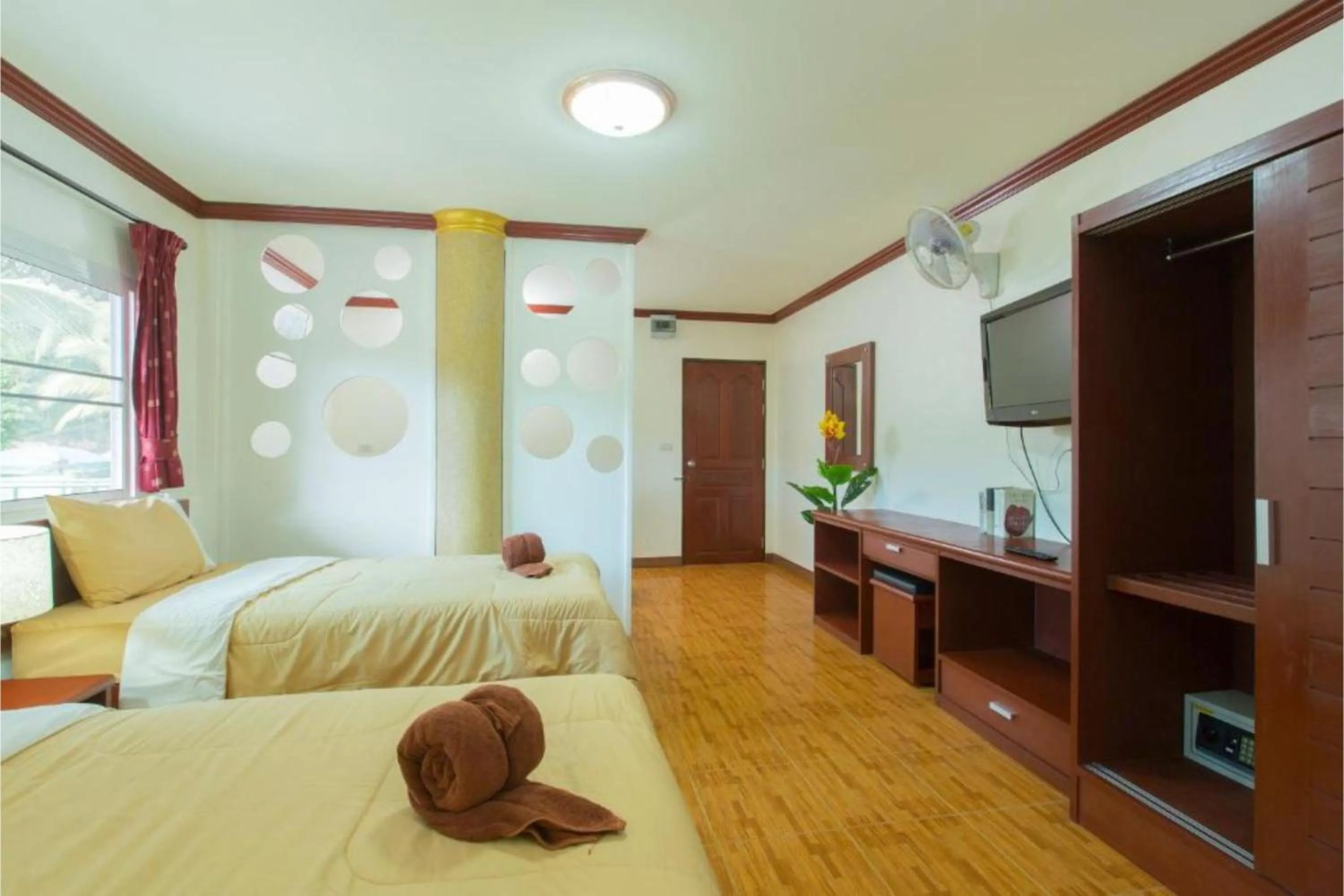 Bedroom, Bed in Patong Rai Rom Yen Resort SHA