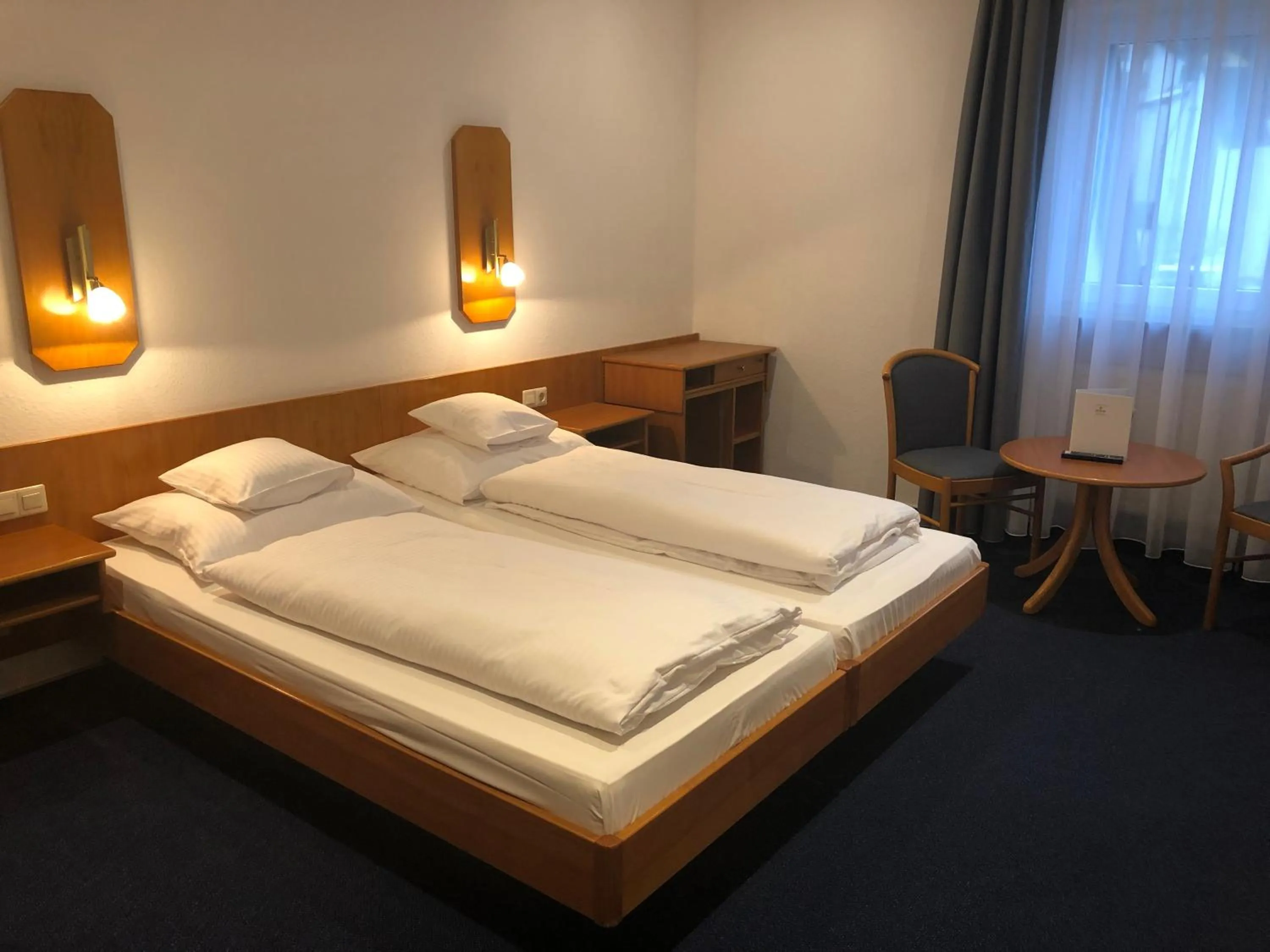 Photo of the whole room, Bed in Gasthof Zur Krone