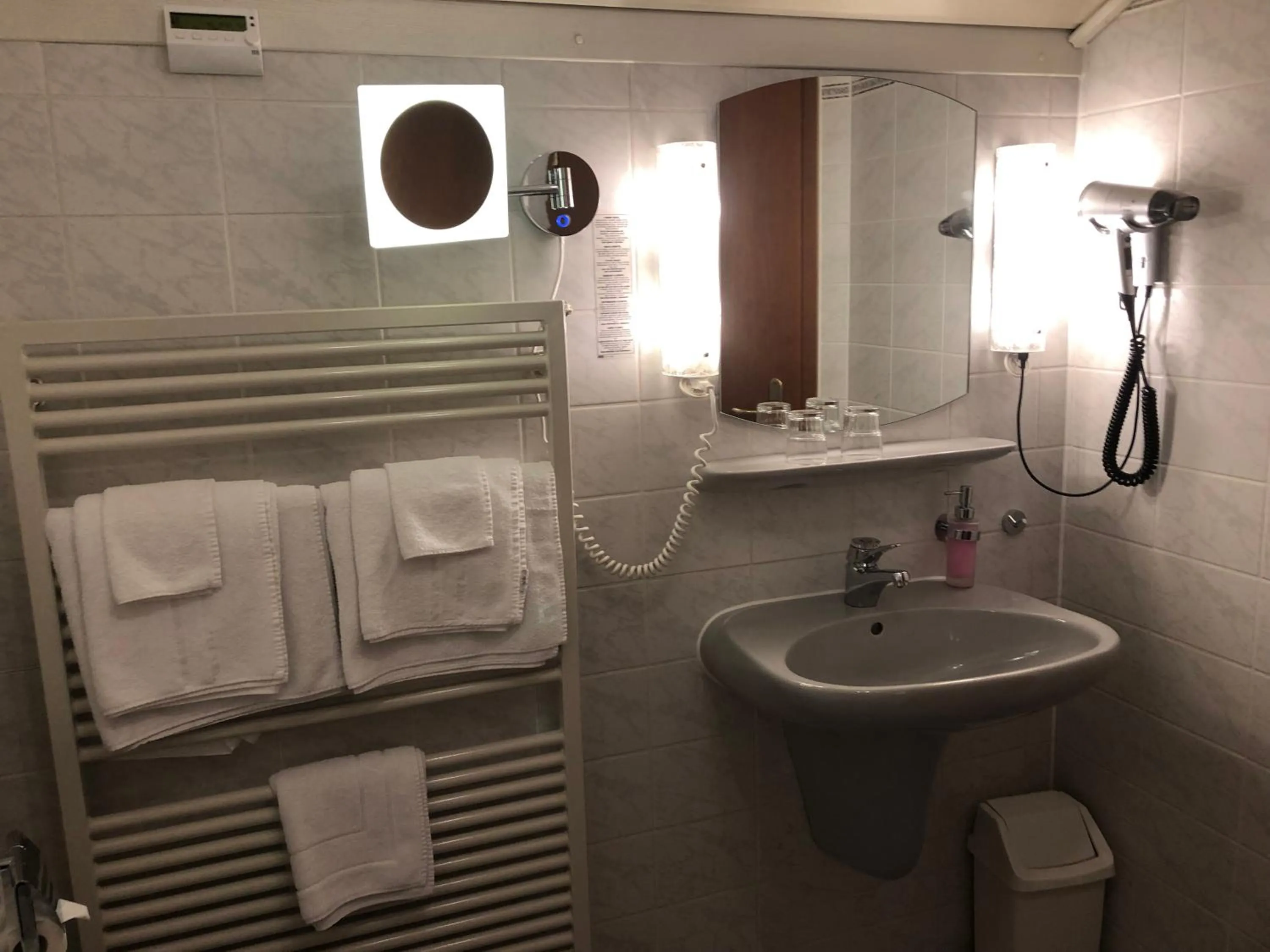 Photo of the whole room in Gasthof Zur Krone