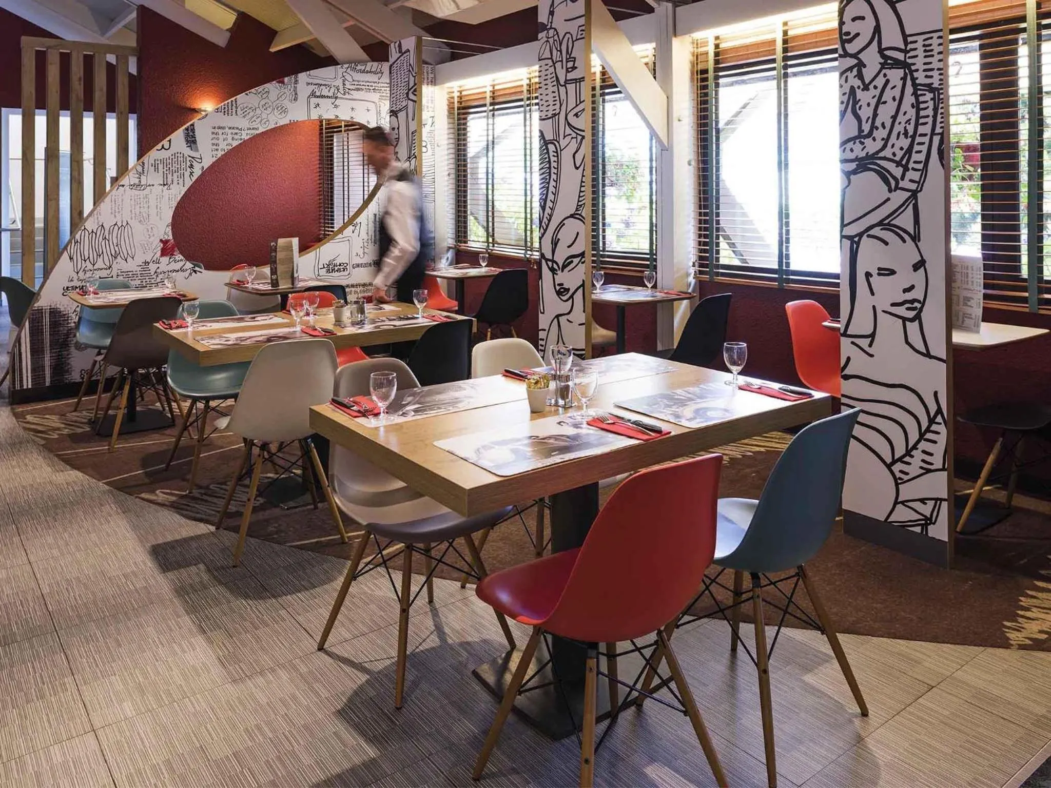 Restaurant/places to eat in ibis Montbéliard