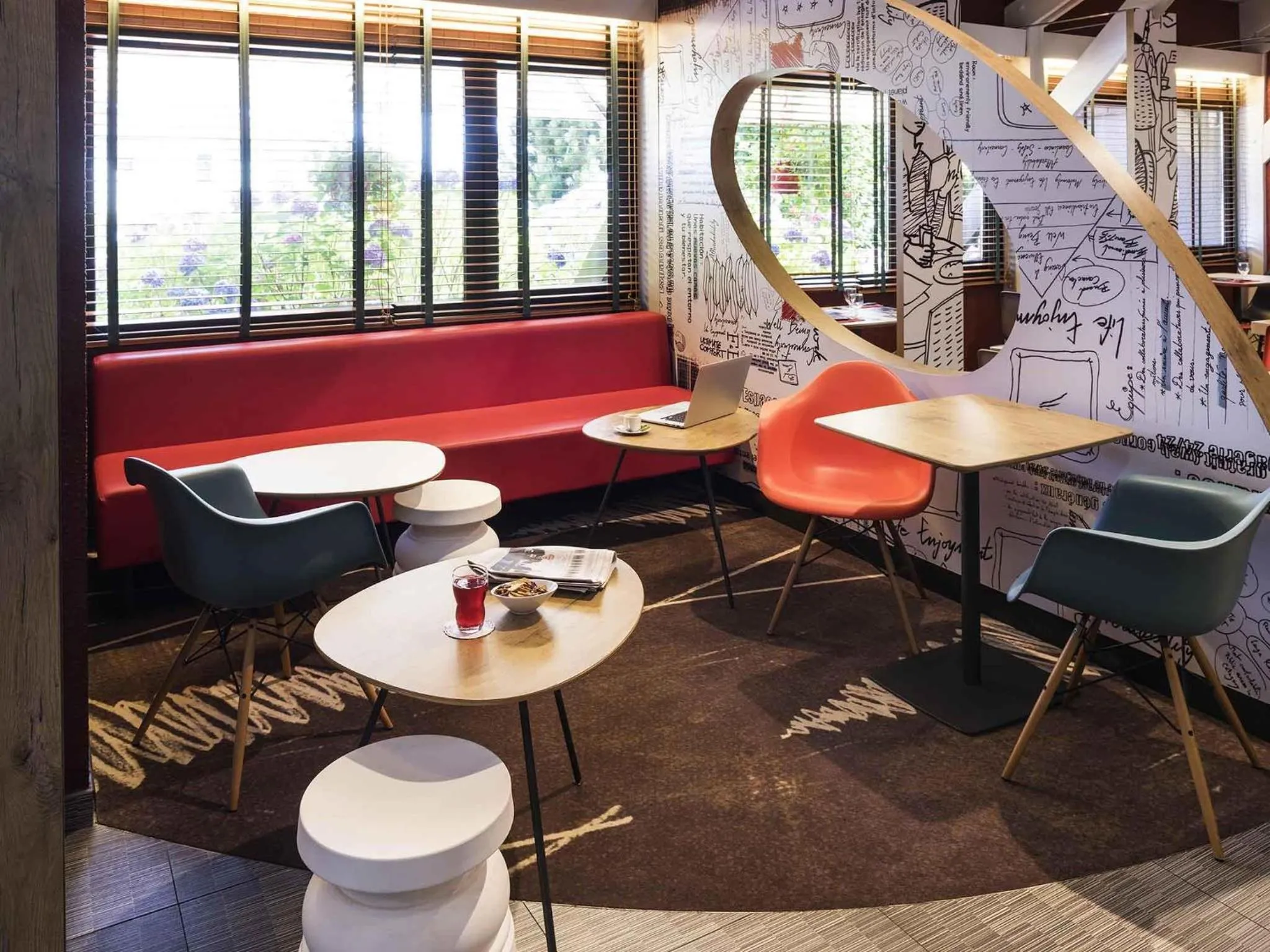 Restaurant/places to eat in ibis Montbéliard