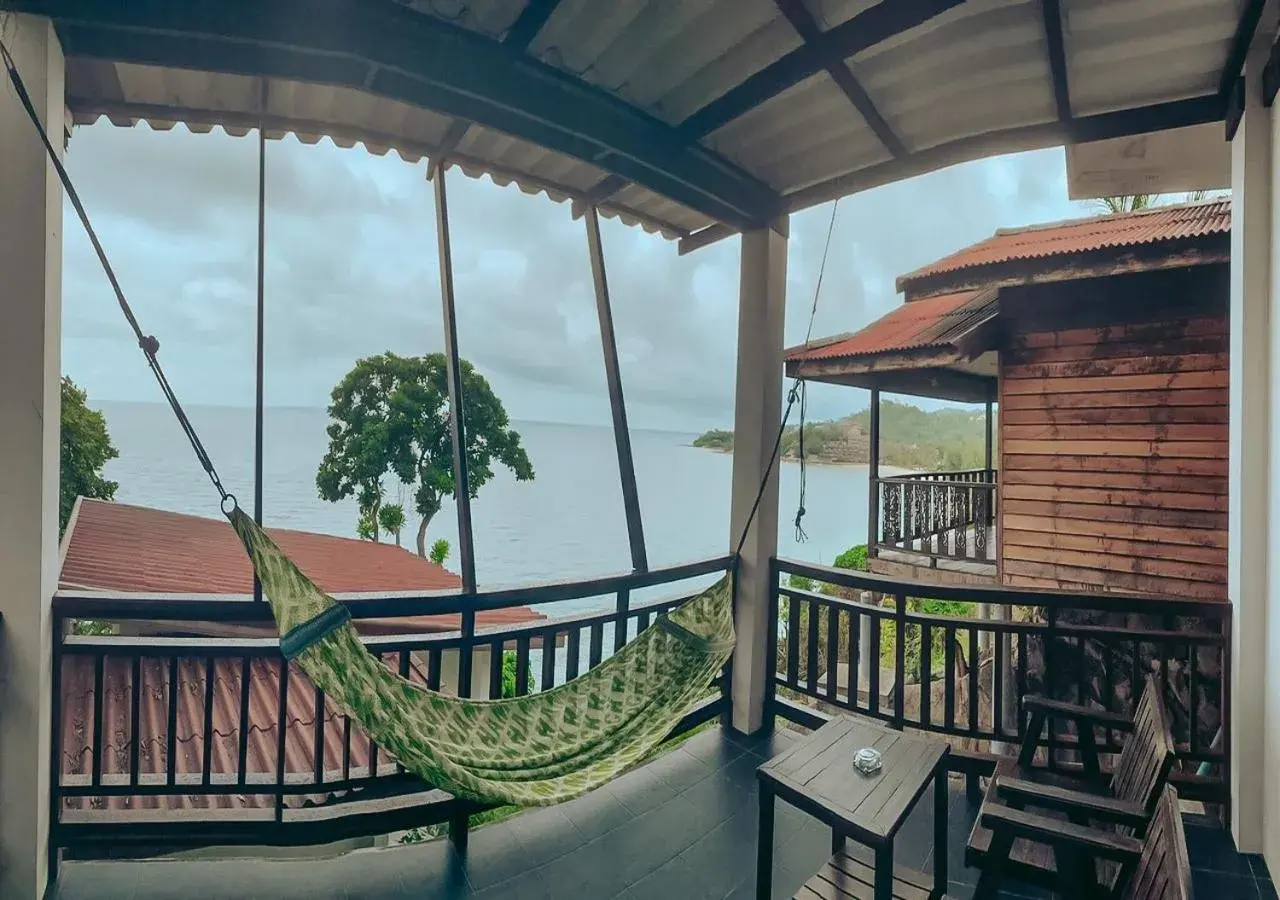 Double Bed Bungalow with Sea View in High Life Bungalow Double Bed Bungalow with Sea View in High Life Bungalow