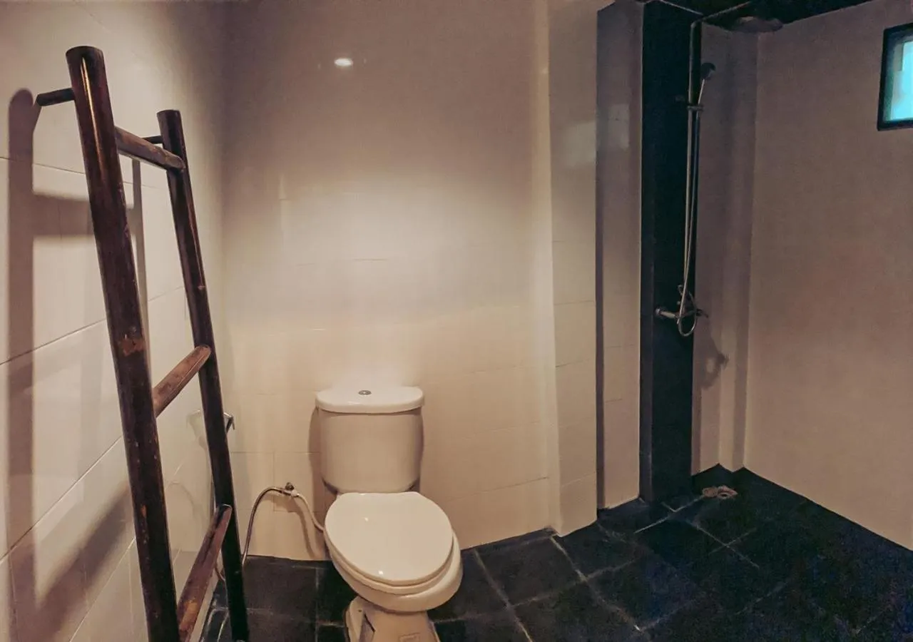 Bathroom in High Life Bungalow