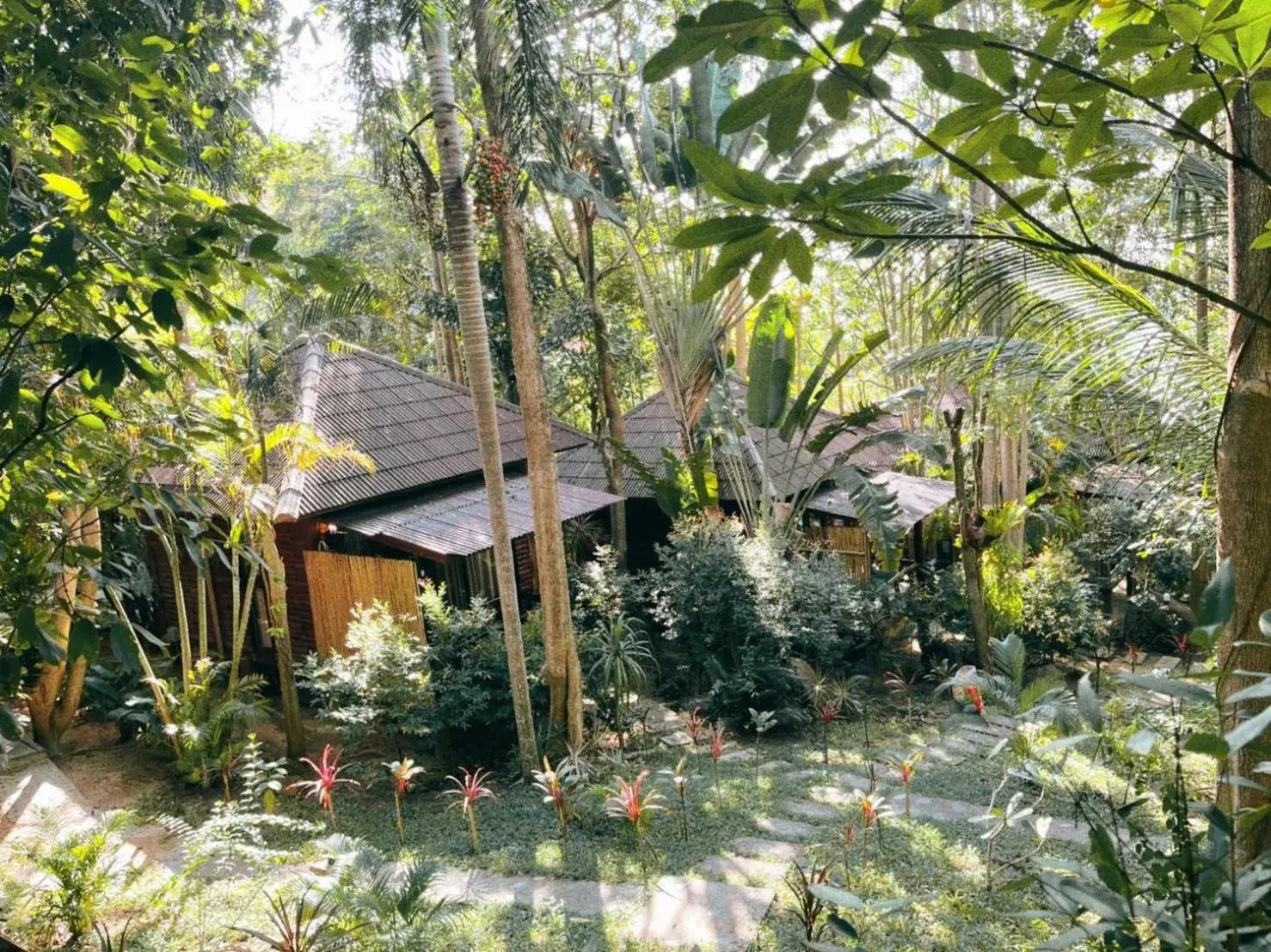 Wooden Bungalow with Garden View in High Life Bungalow Wooden Bungalow with Garden View in High Life Bungalow