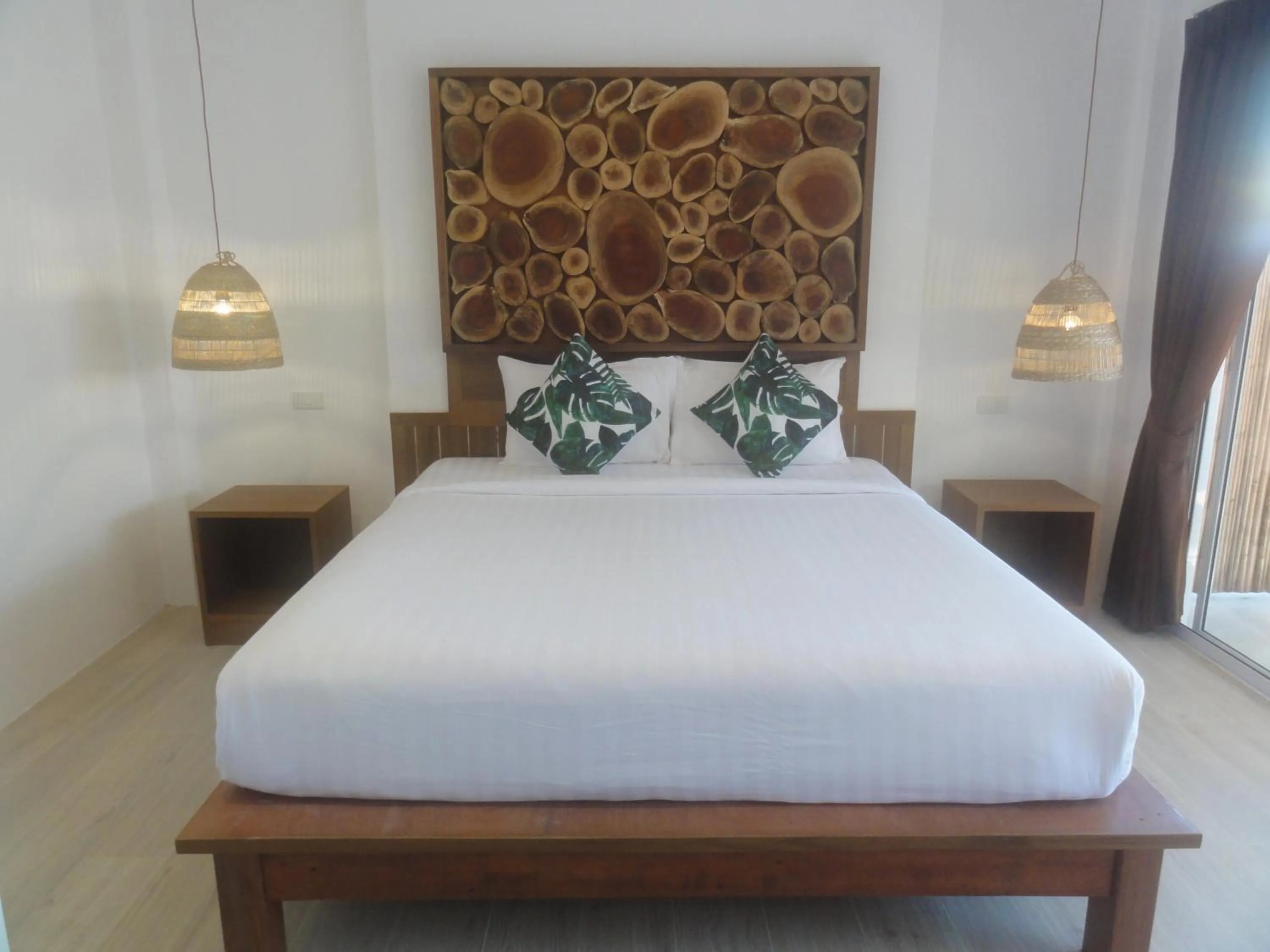 Bed in High Life Bungalow