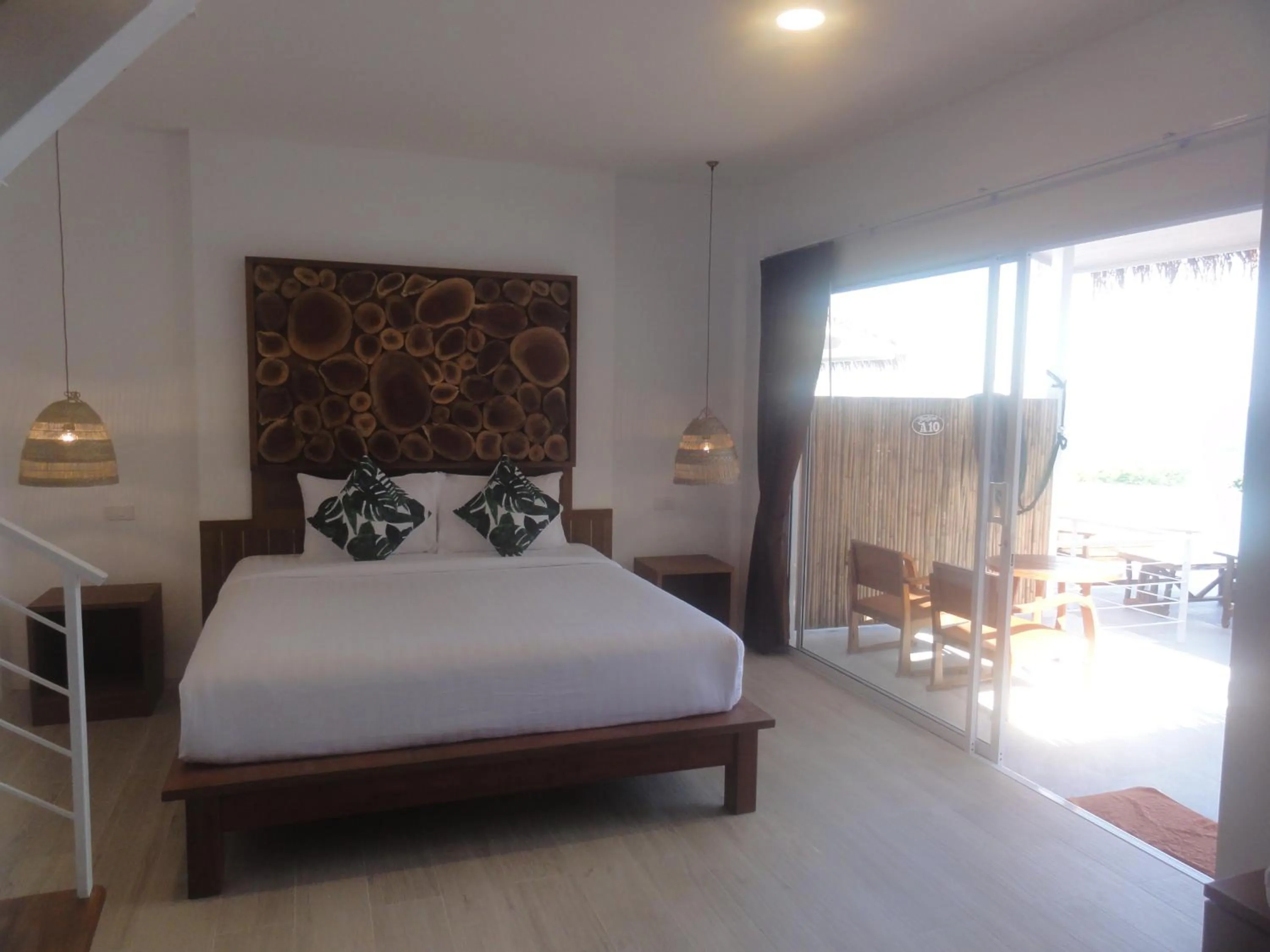 Bed in High Life Bungalow