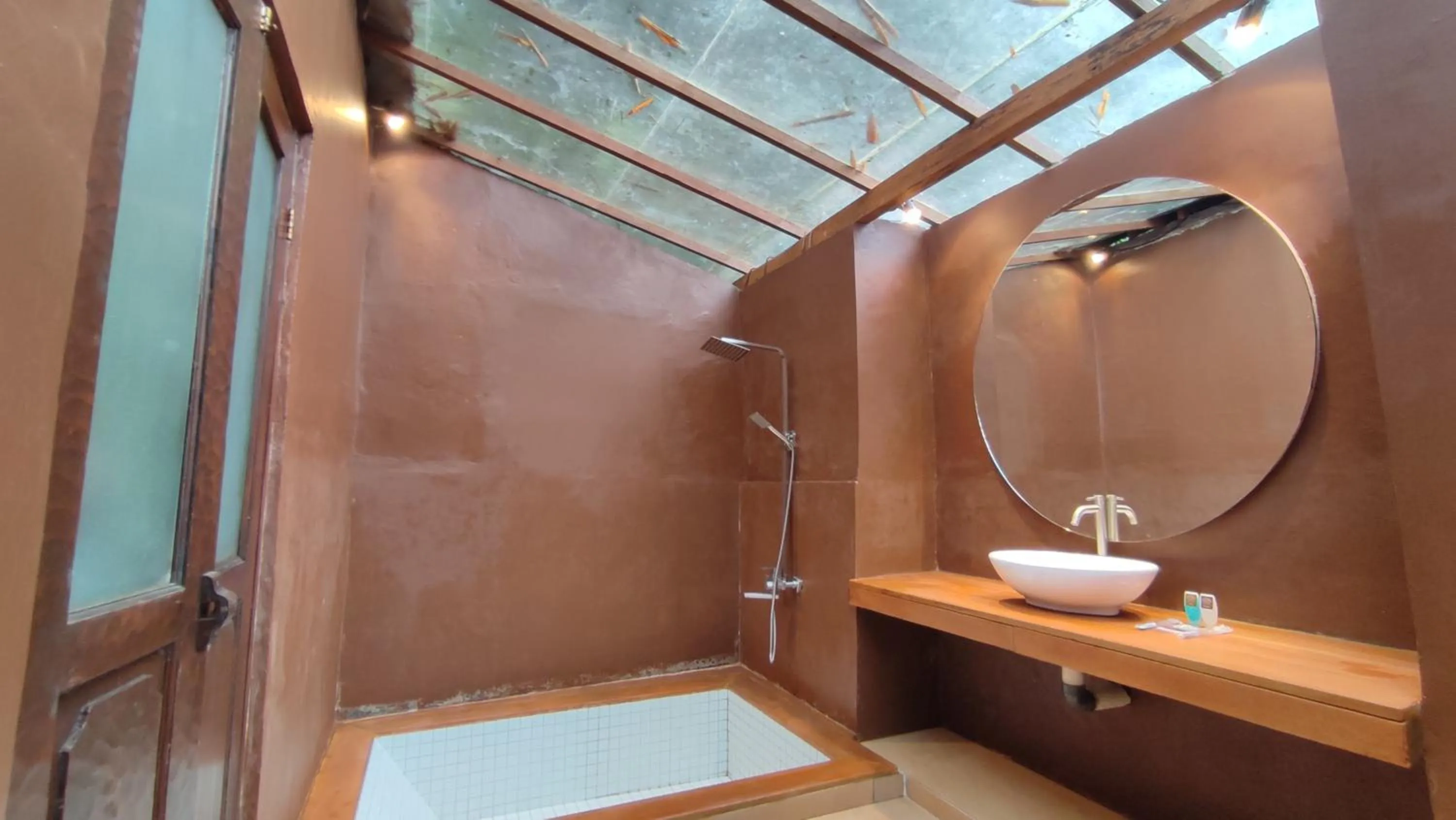 Bathroom in Imah Seniman