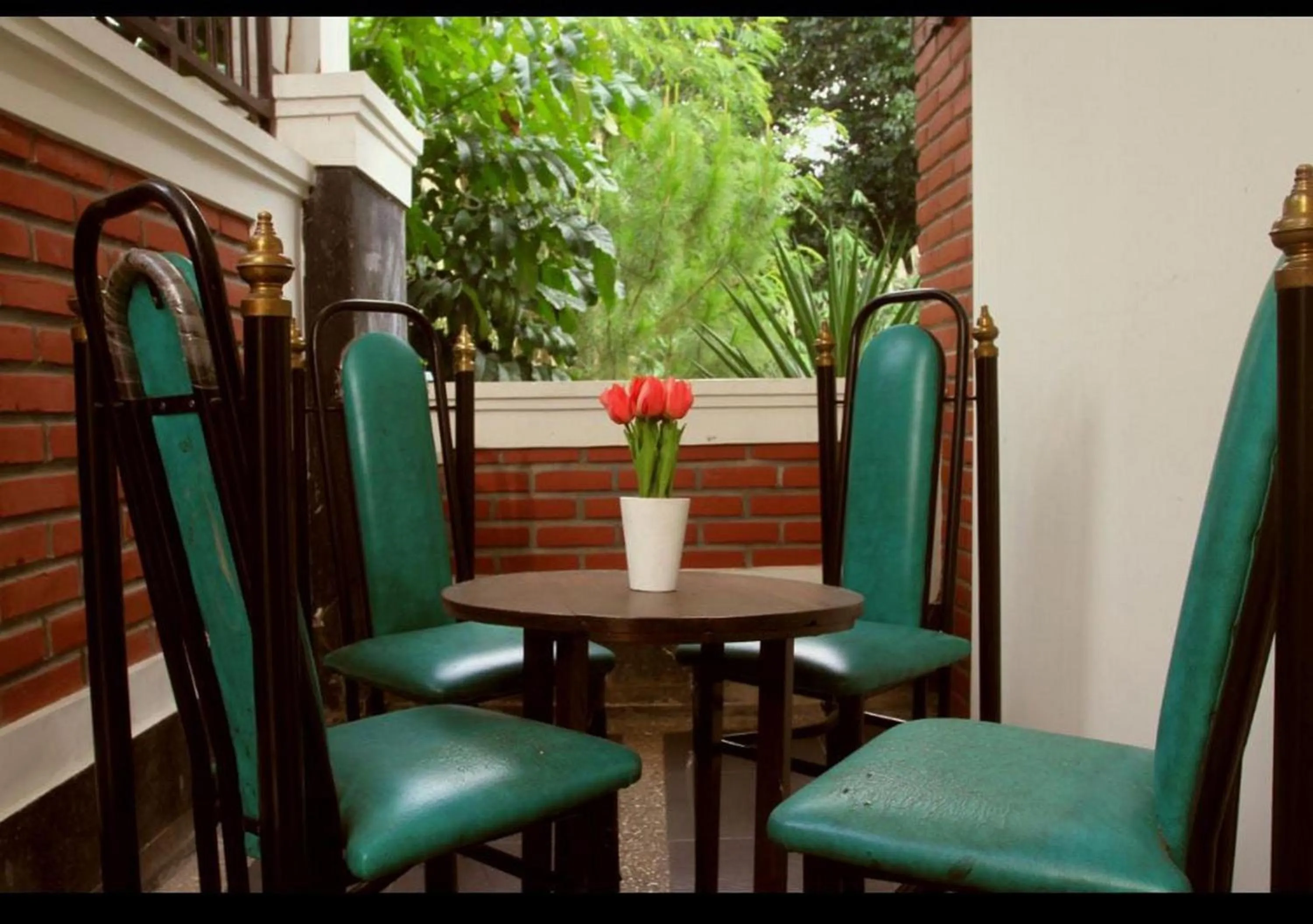 Balcony/Terrace in Bantal Guling Villa