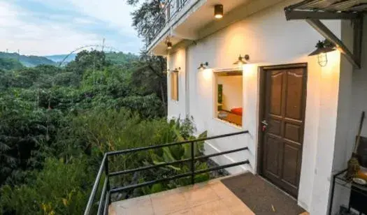 Family Room with Balcony in Bantal Guling Villa Family Room with Balcony in Bantal Guling Villa