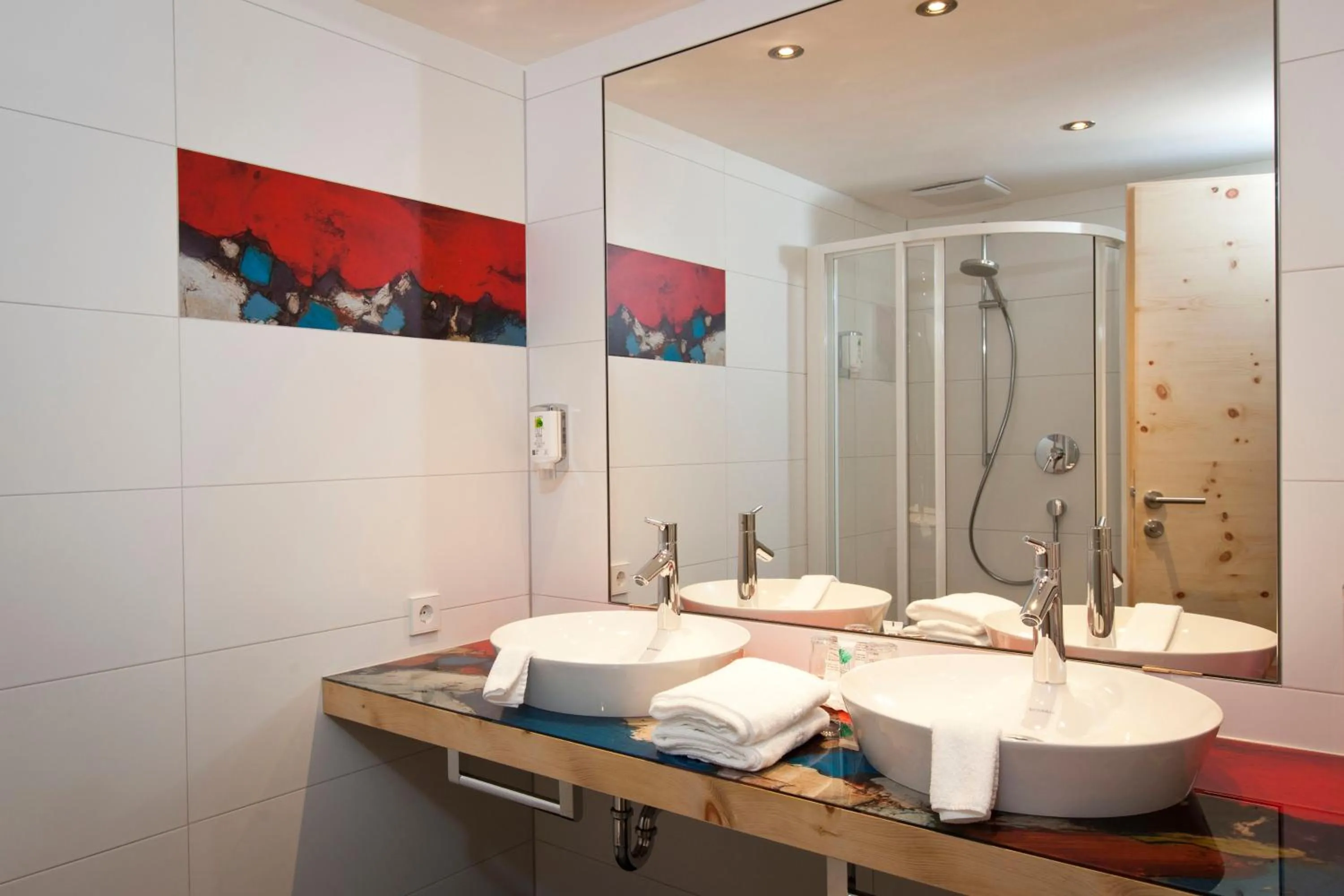 Bathroom in Alpin Art & Spa Hotel Naudererhof Superior