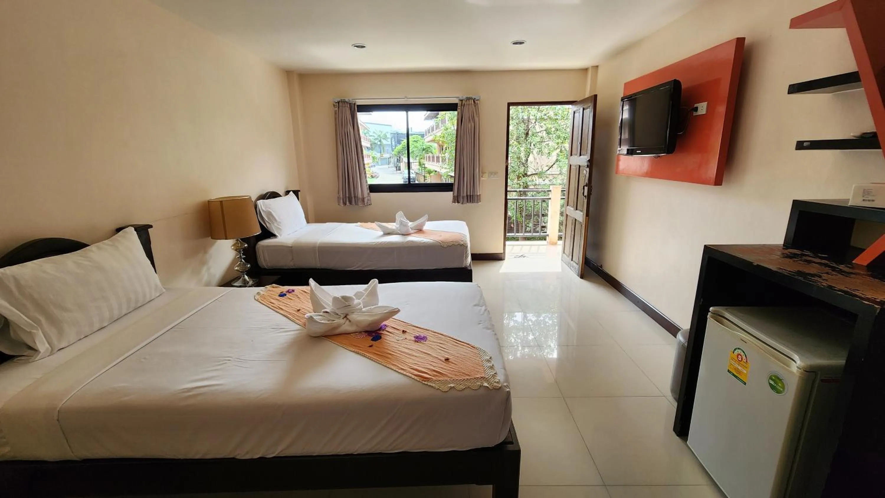 Bed in Panupong Hotel