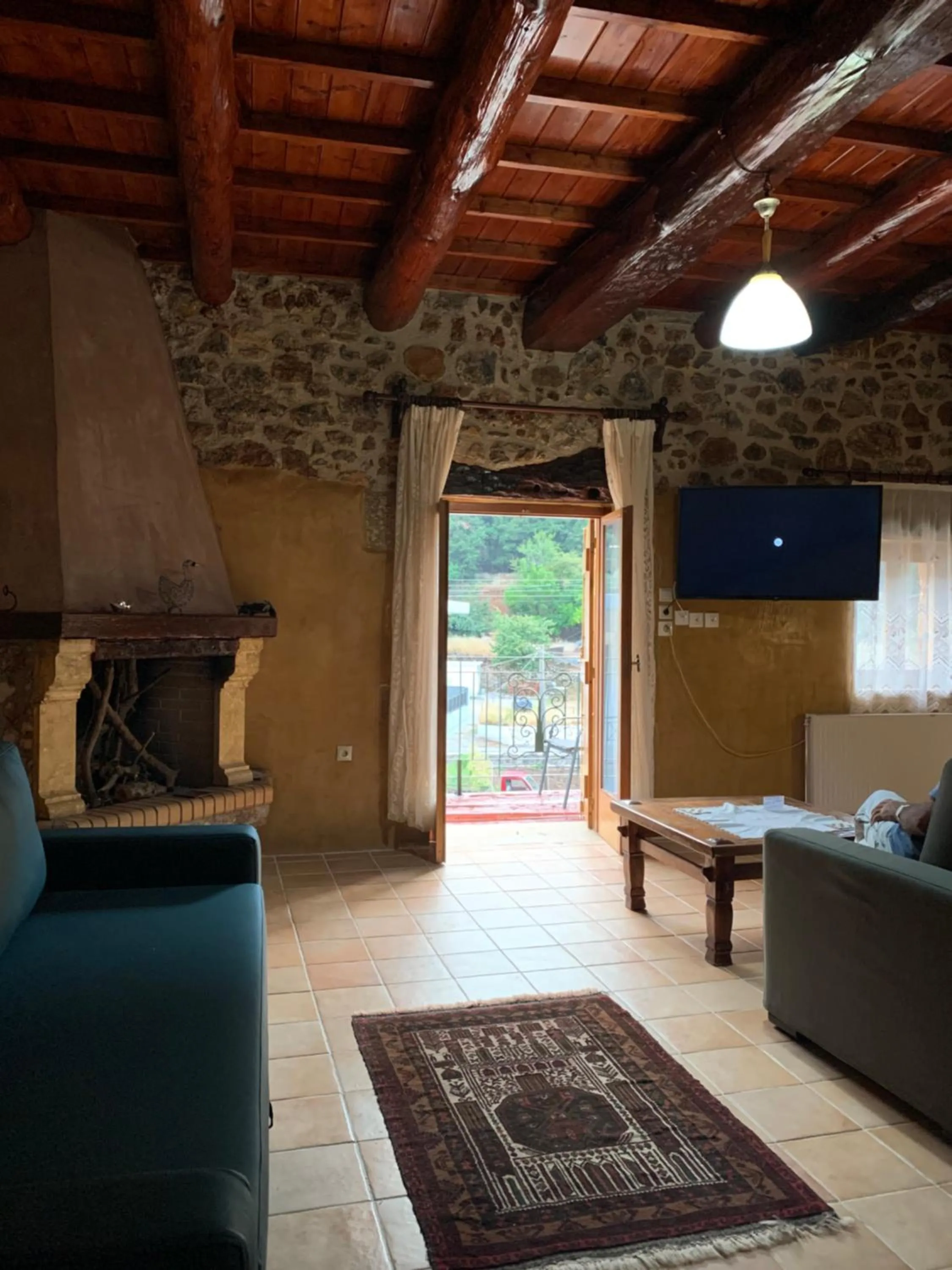 Ifigenia Theriso Village