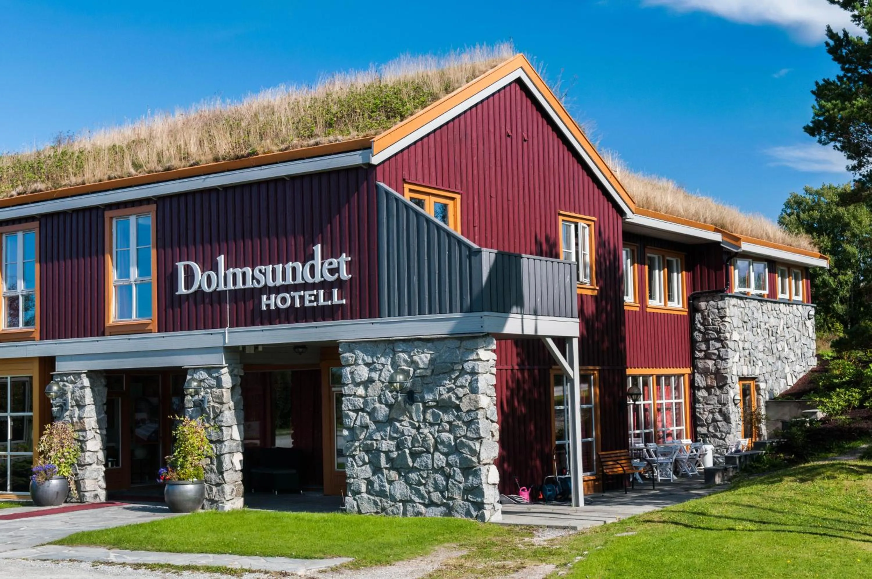 Property building in Dolmsundet Hotell Hitra