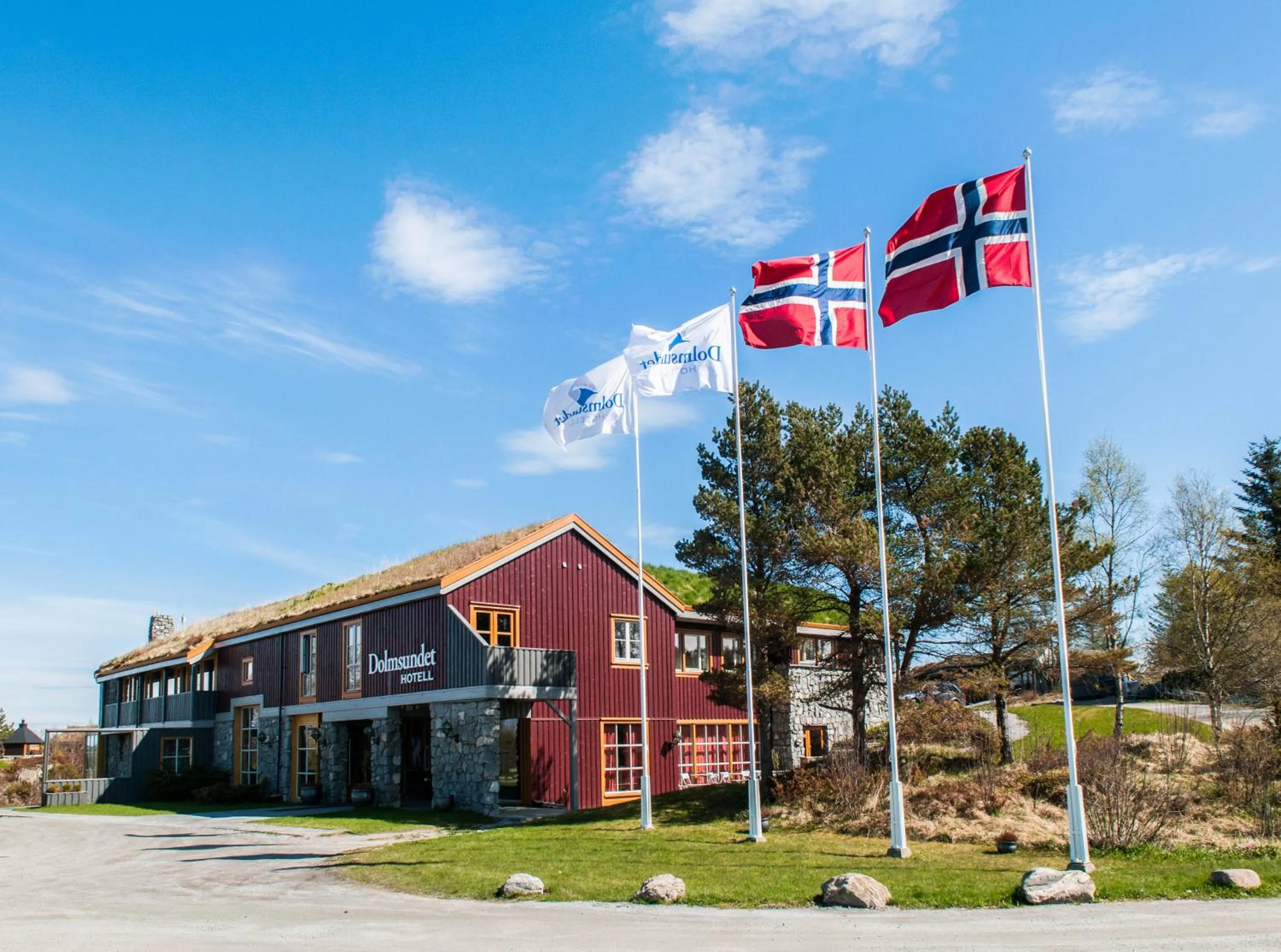 Property building in Dolmsundet Hotell Hitra