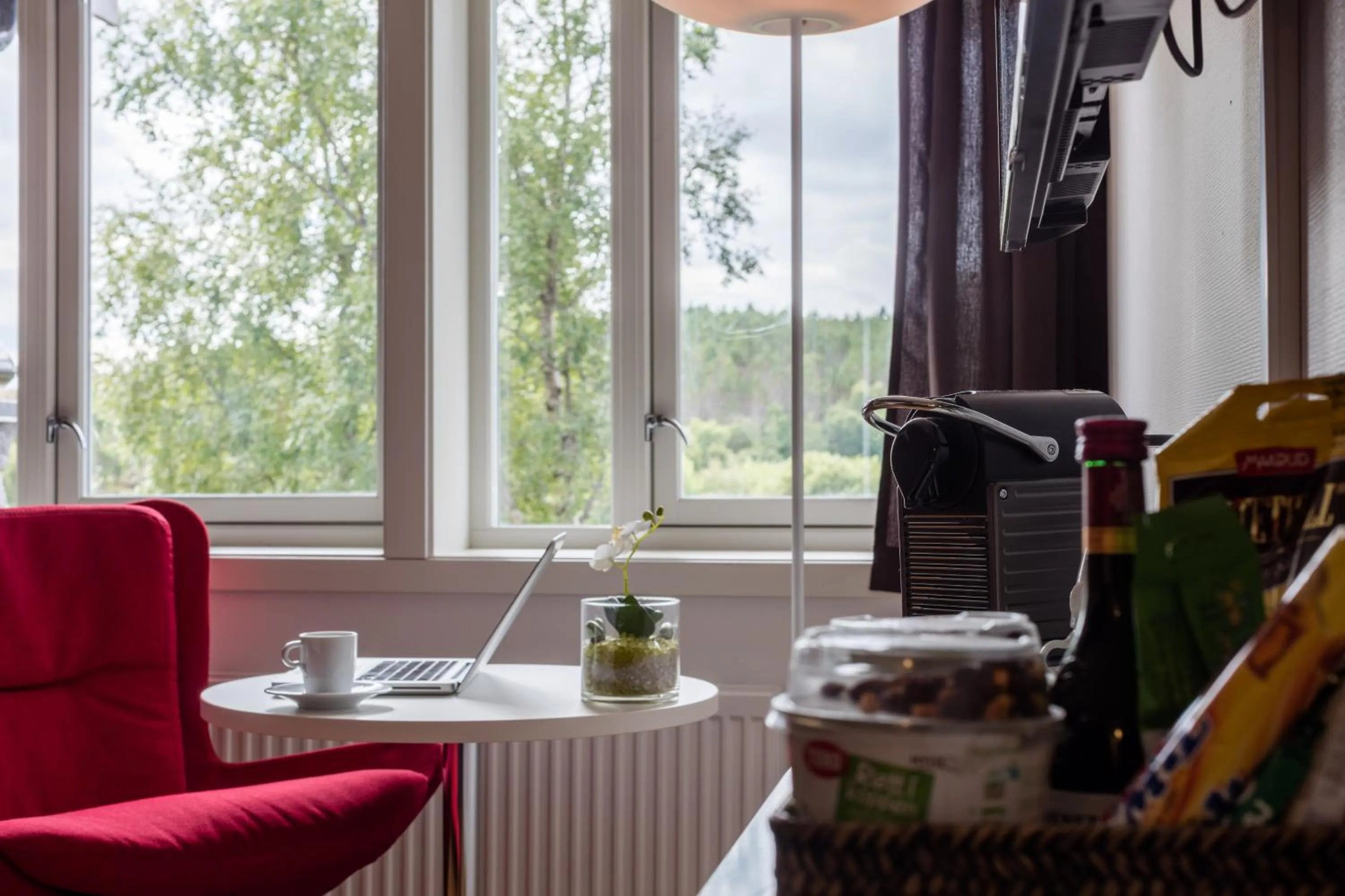 Day in Dolmsundet Hotell Hitra