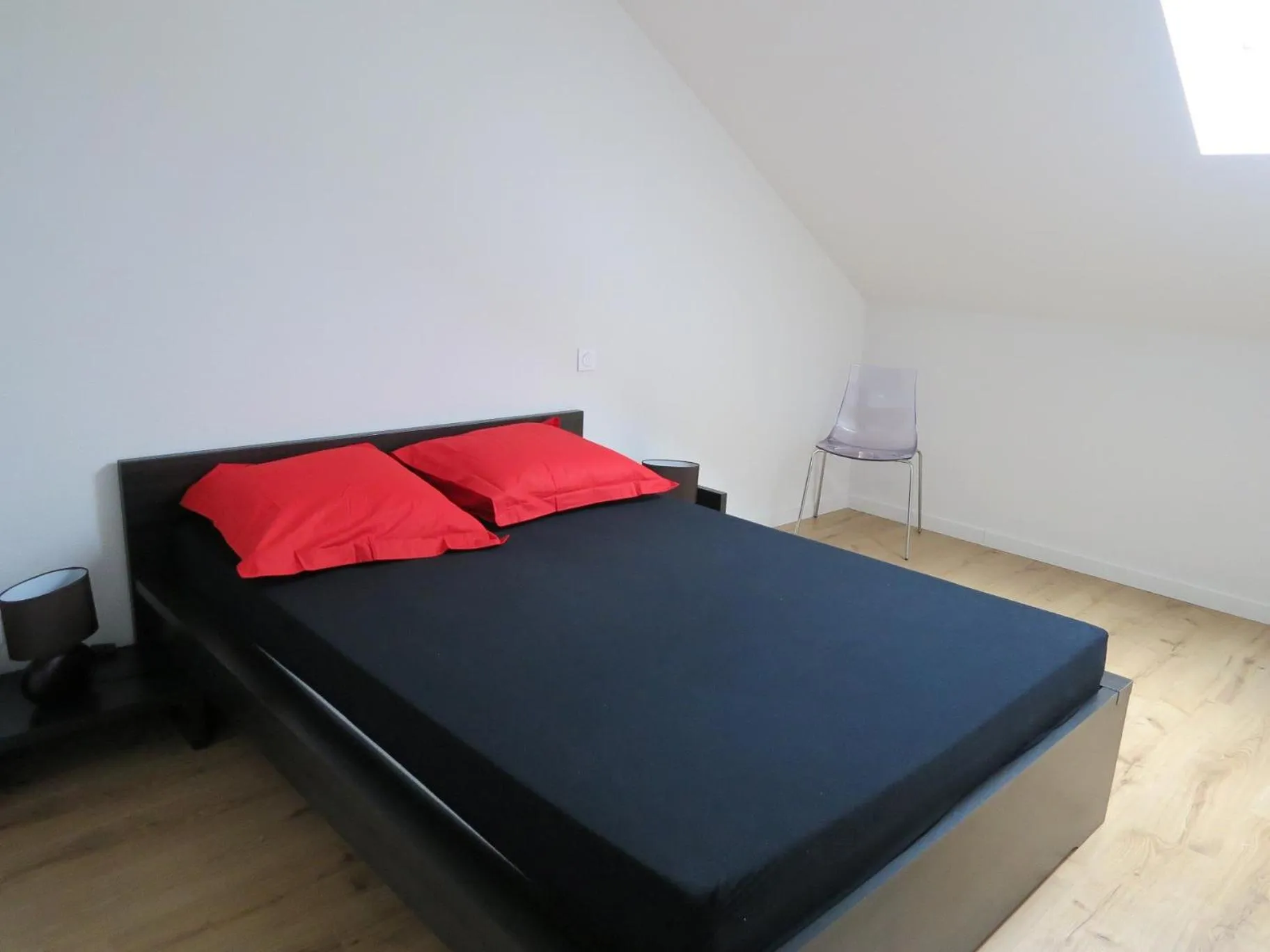 Bed in LES BALCONS DE L'OCEAN