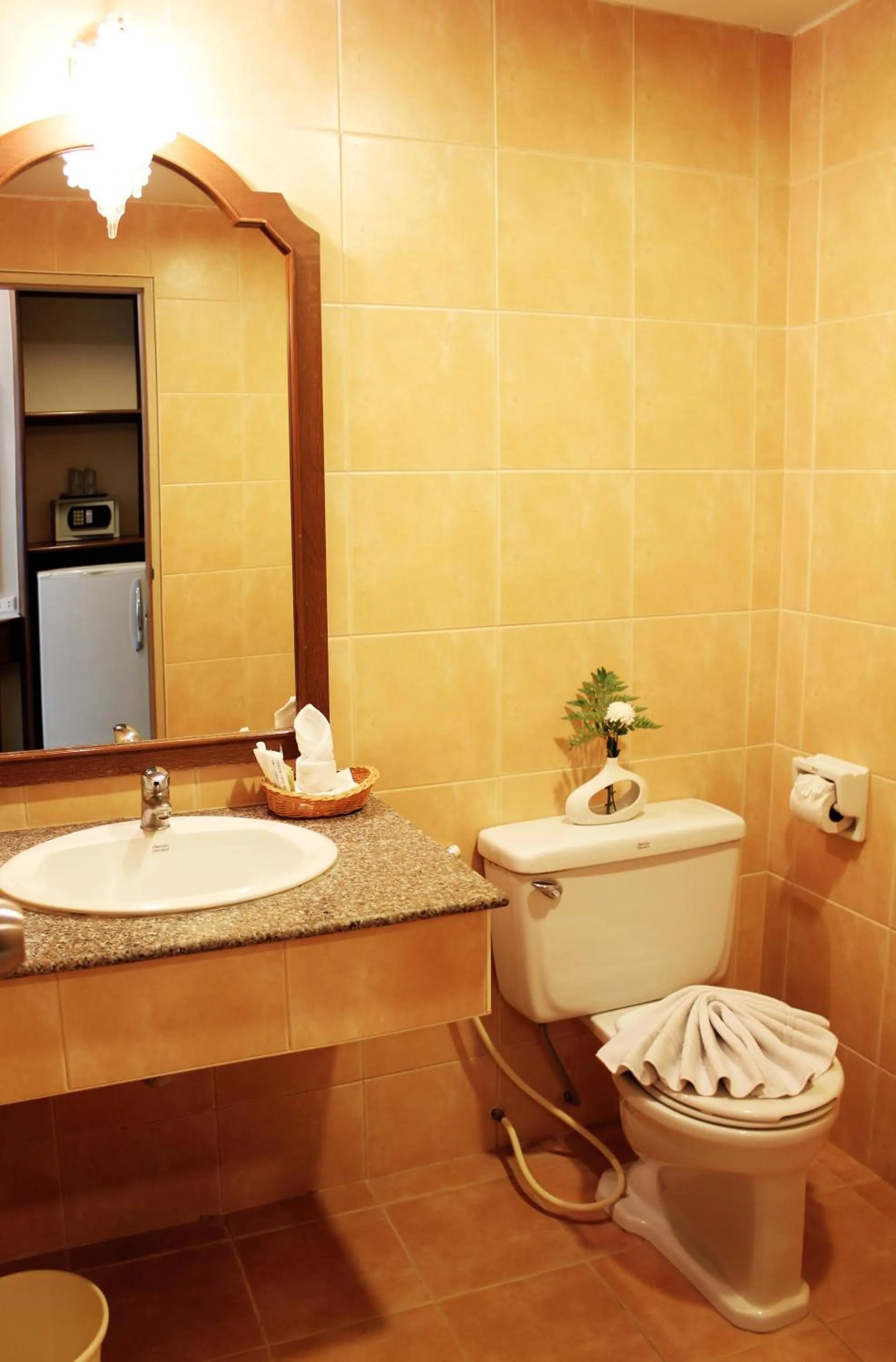 Bathroom in Baan Pron Phateep