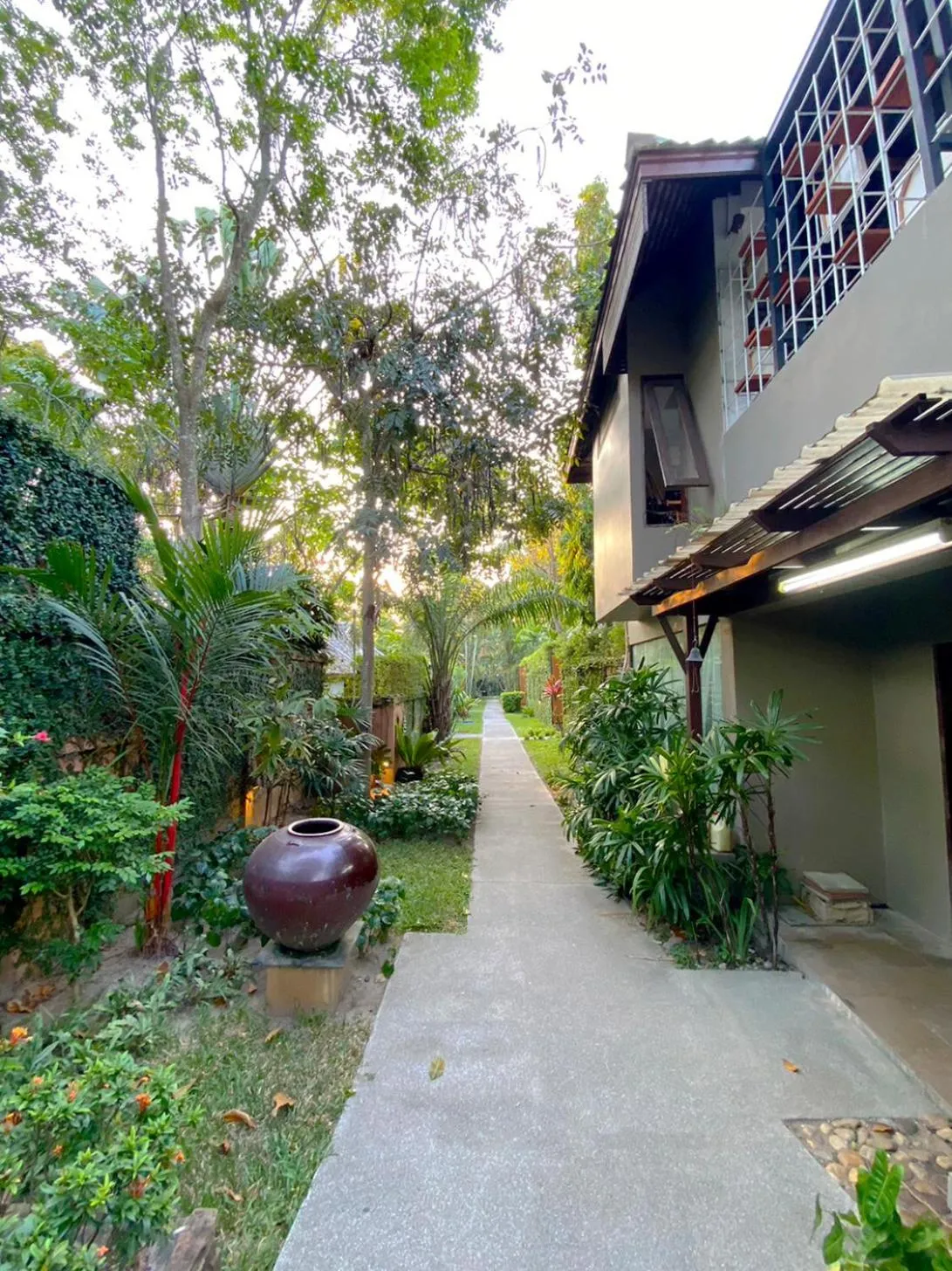 Property building in Baan Khao Hua Jook