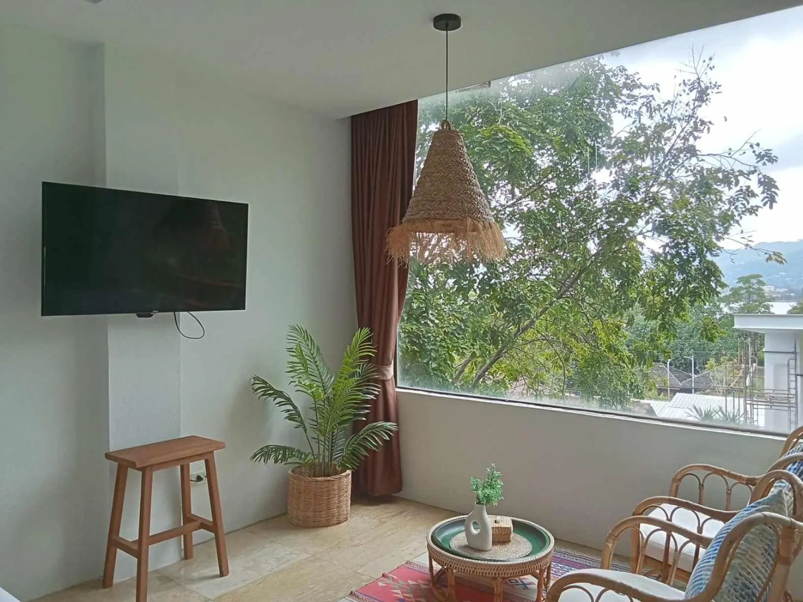 Photo of the whole room in Baan Khao Hua Jook