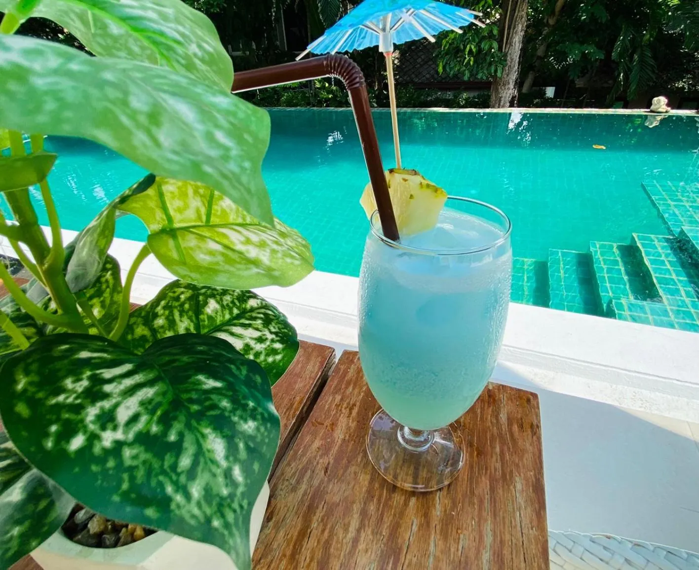 Restaurant/places to eat in Baan Khao Hua Jook