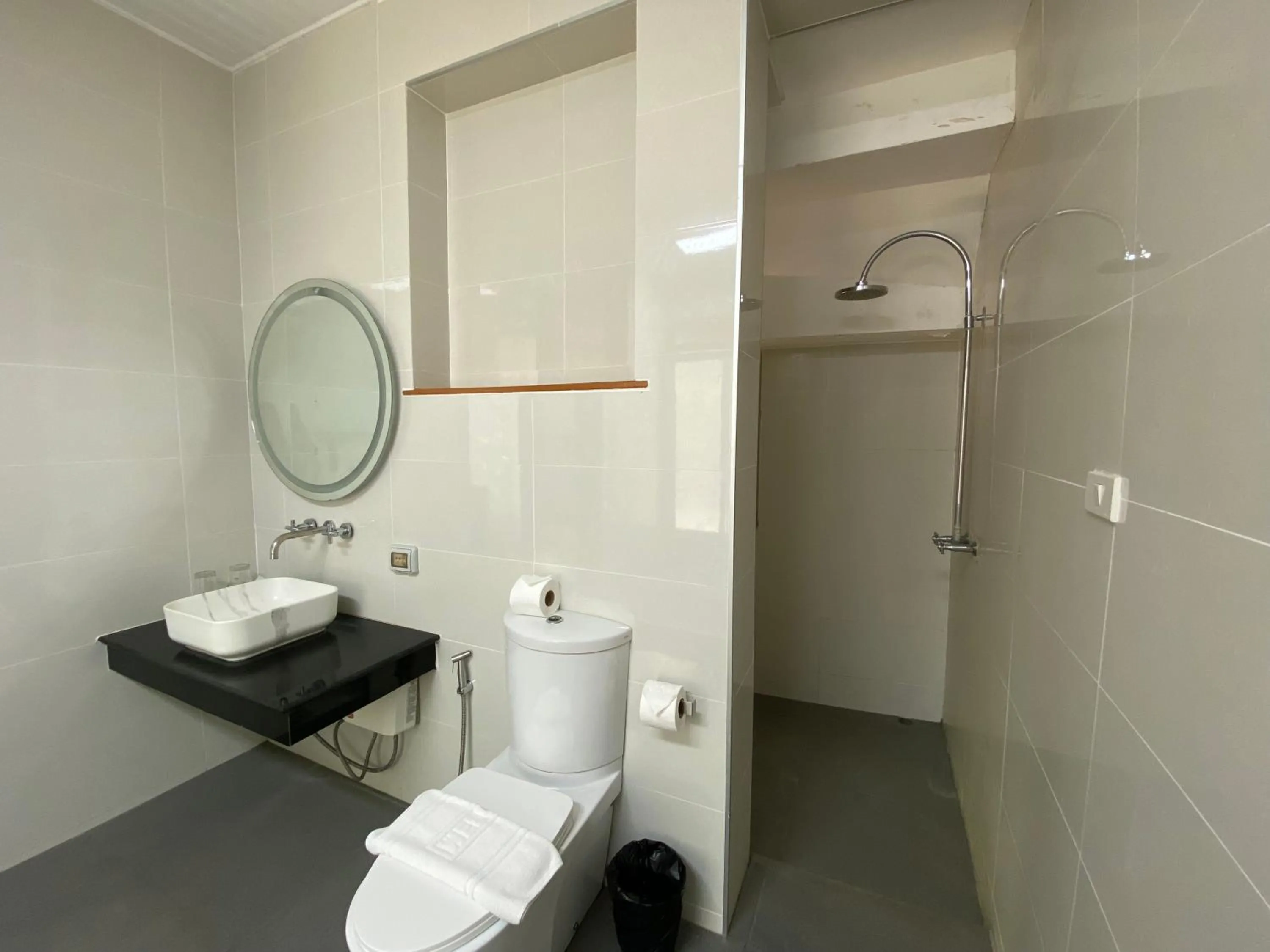 Photo of the whole room in Baan Khao Hua Jook