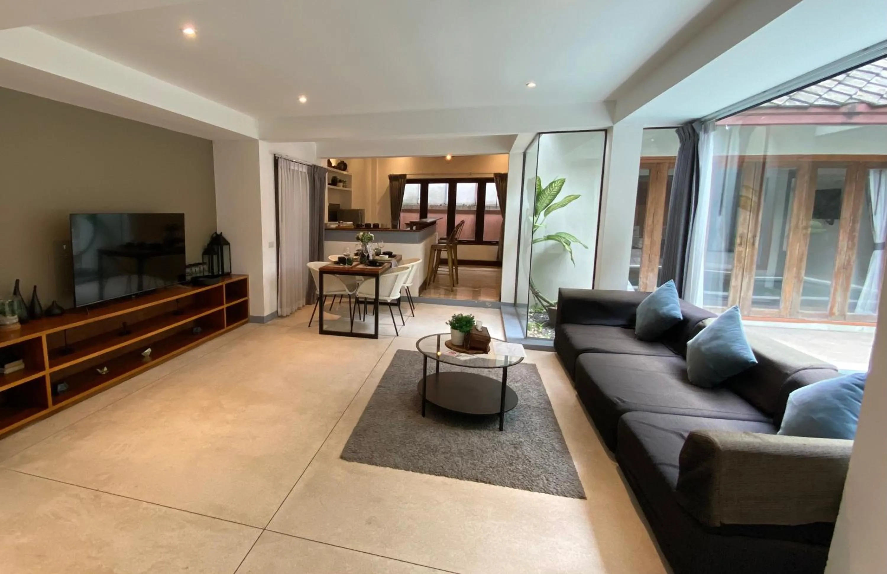 Living room in Baan Khao Hua Jook