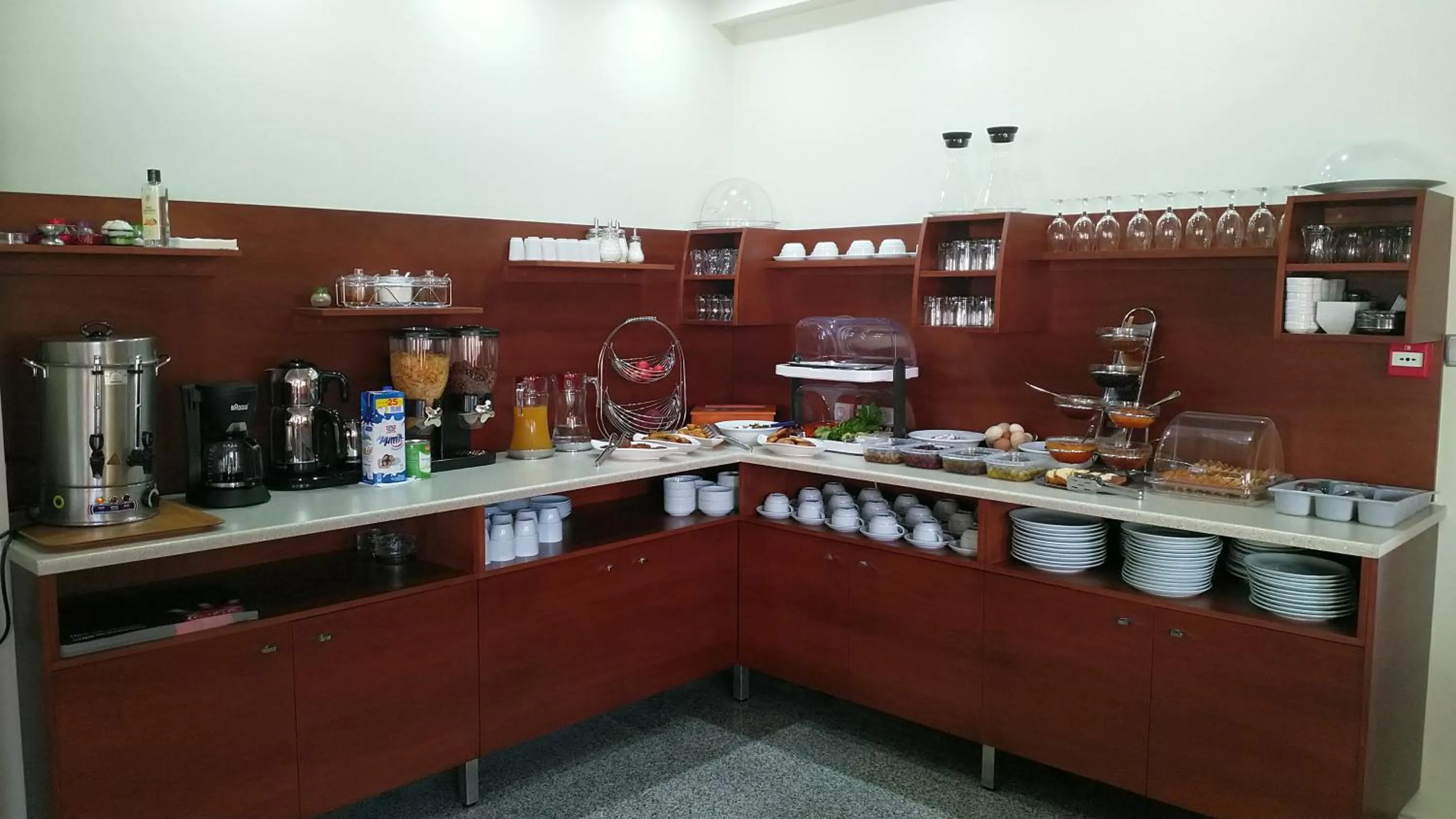 Breakfast in Marie Hotel