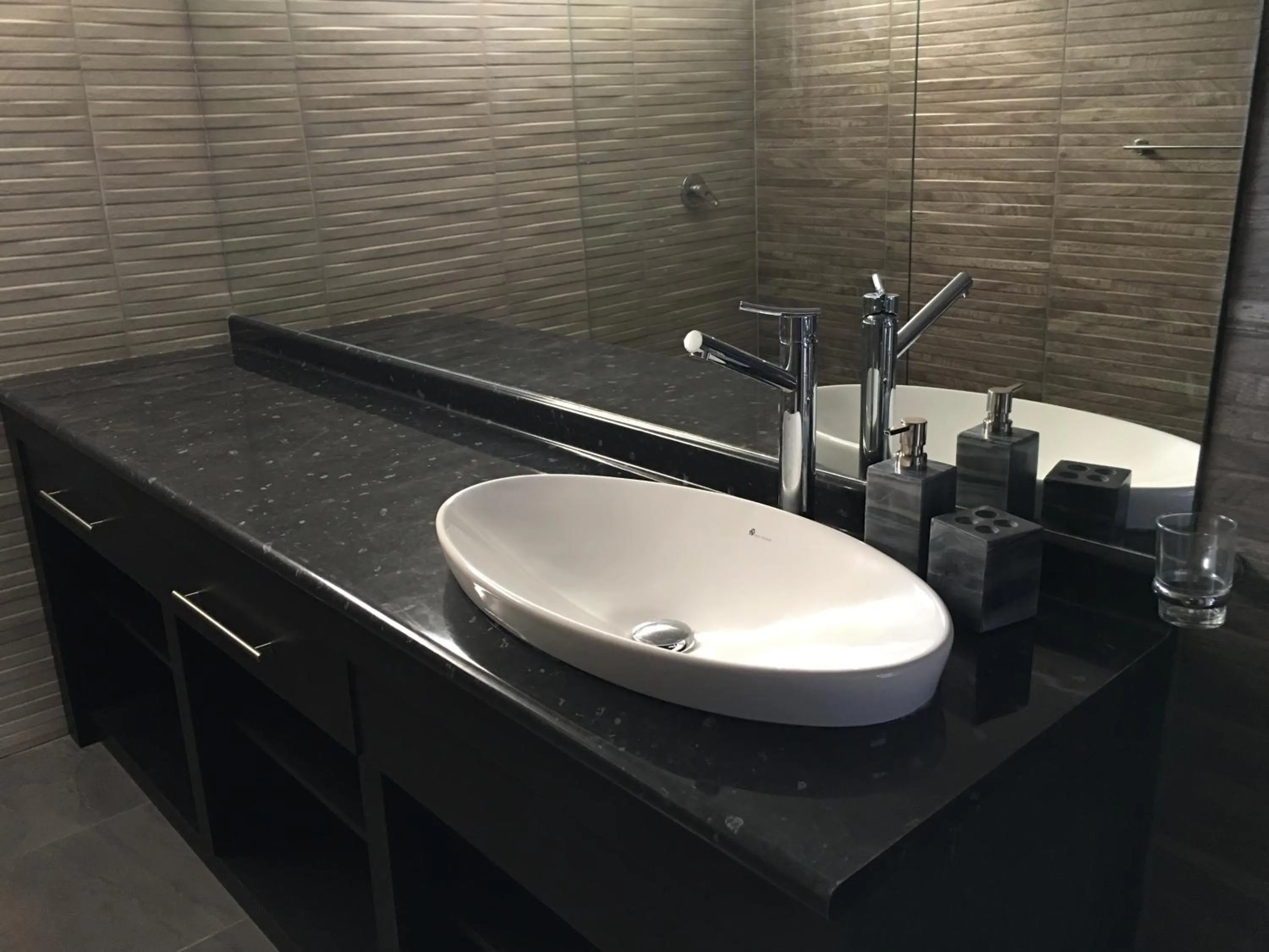 Bathroom in Edificio Tofino