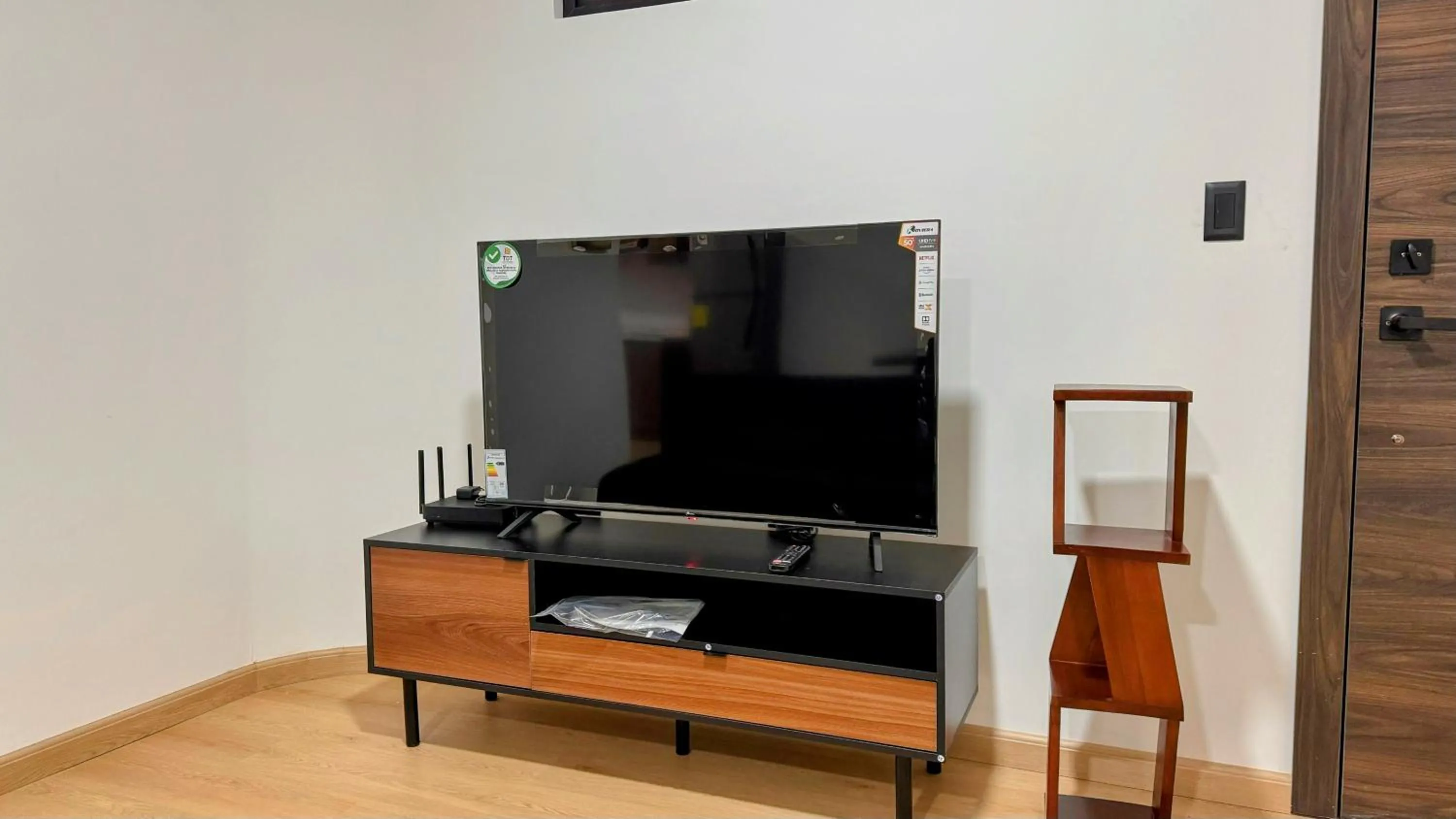 TV and multimedia in Edificio Tofino