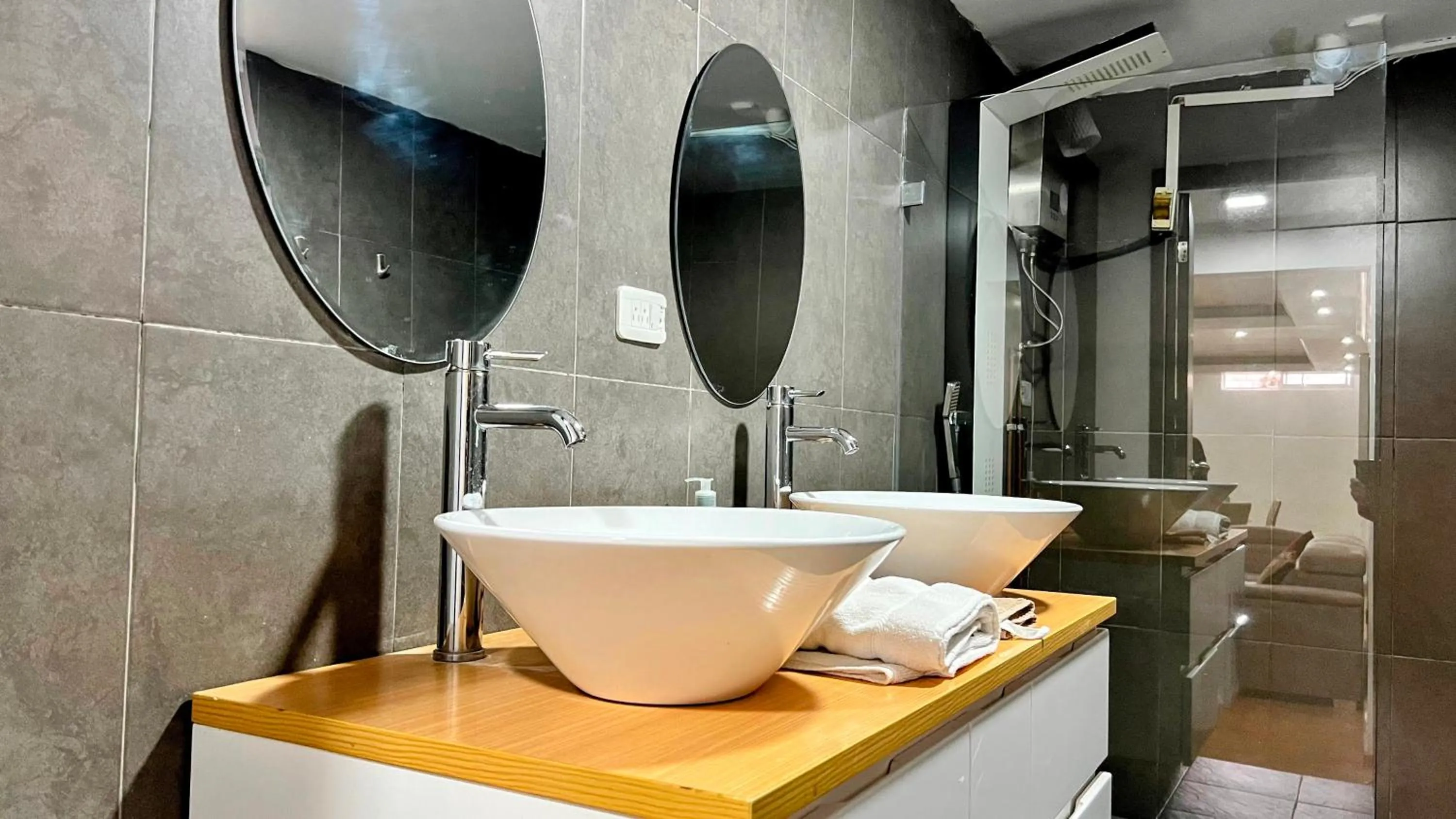 Shower in Edificio Tofino