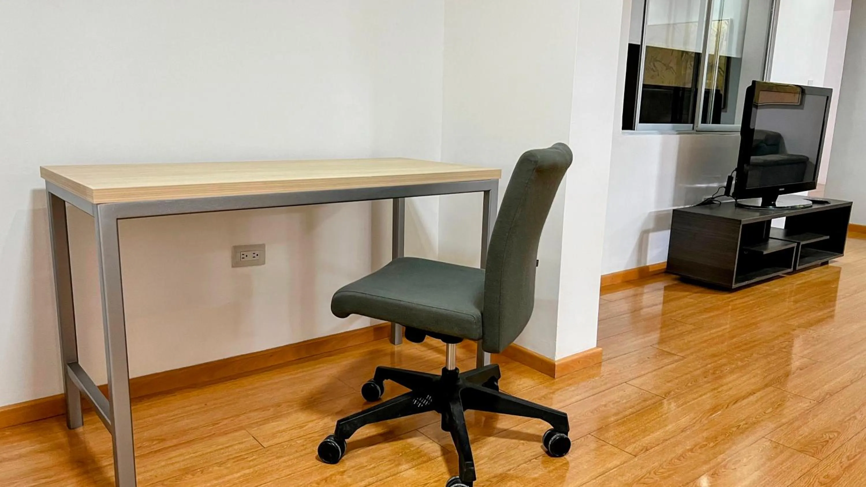 TV and multimedia in Edificio Tofino