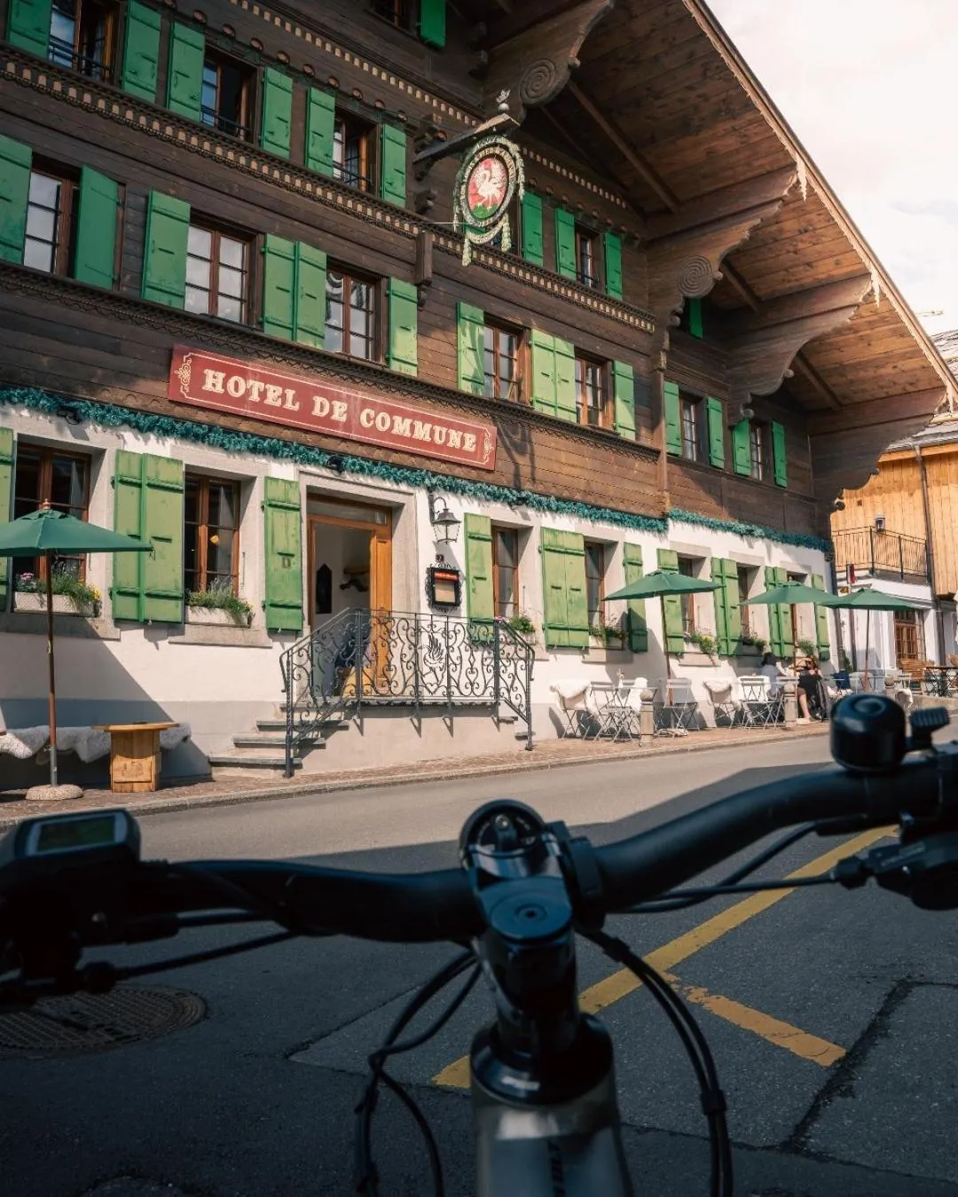 Property building in Hotel de Commune