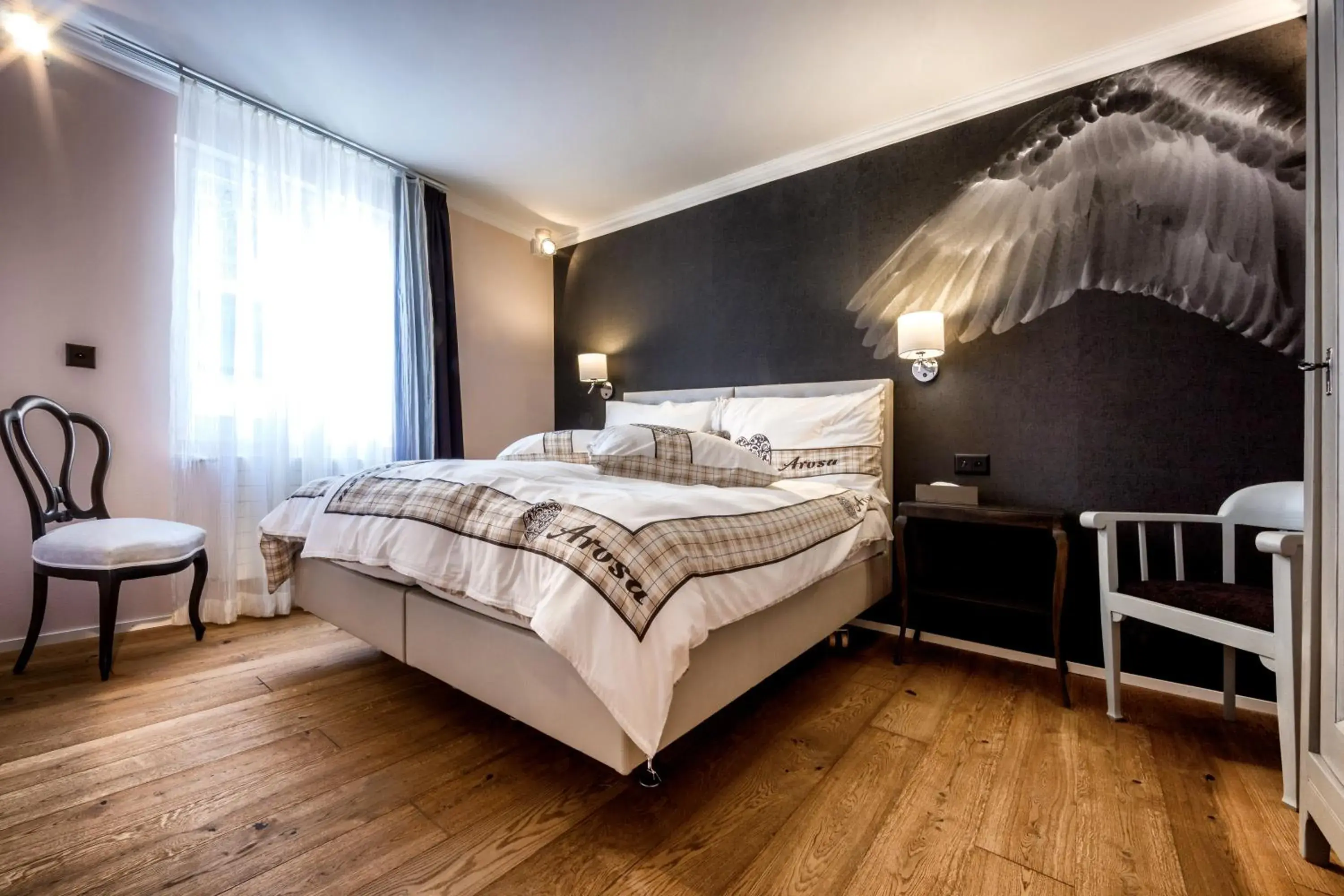 Double Room in Home Hotel Arosa Double Room in Home Hotel Arosa