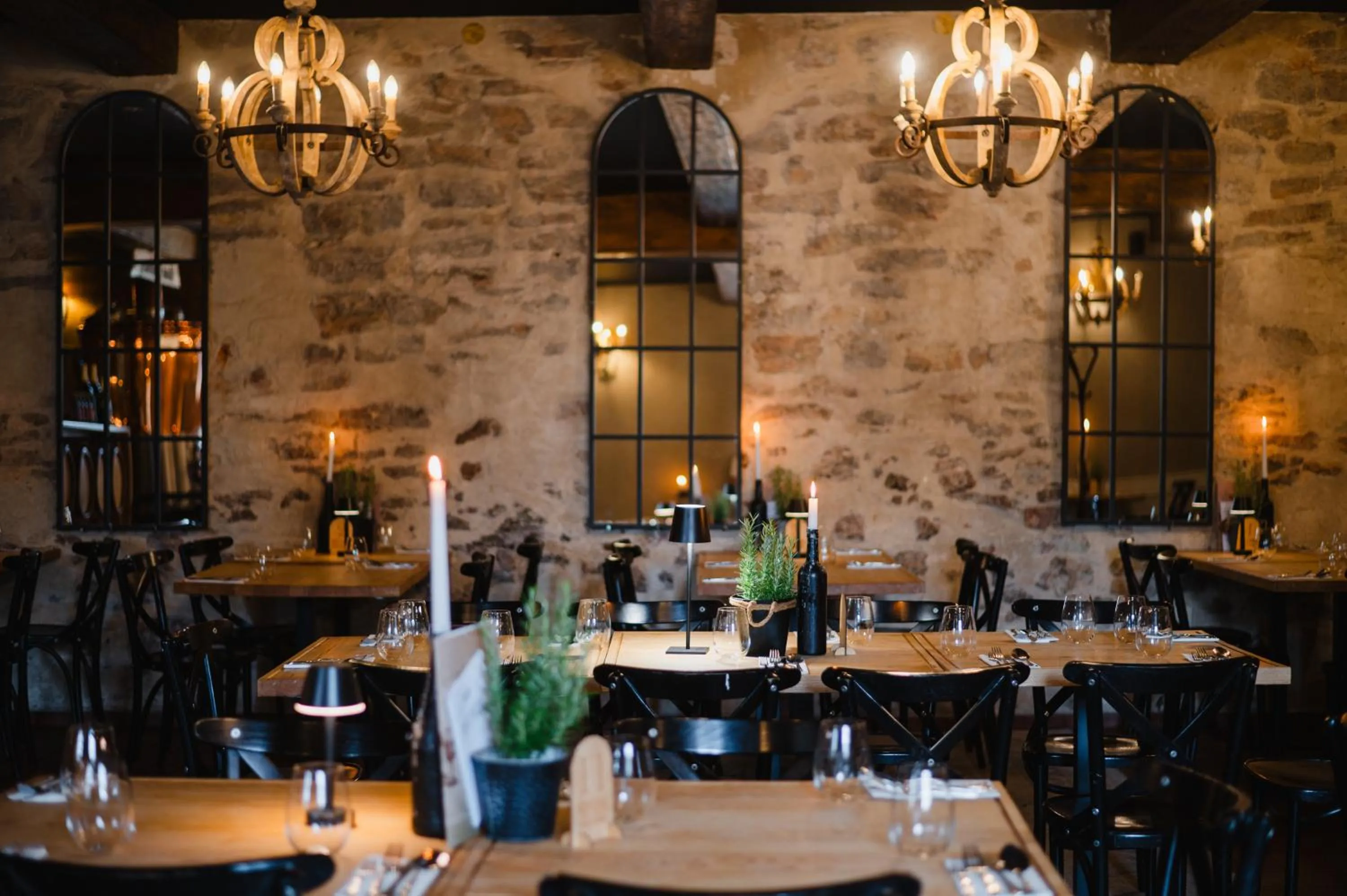 Restaurant/places to eat in Hotel Podklasztorze