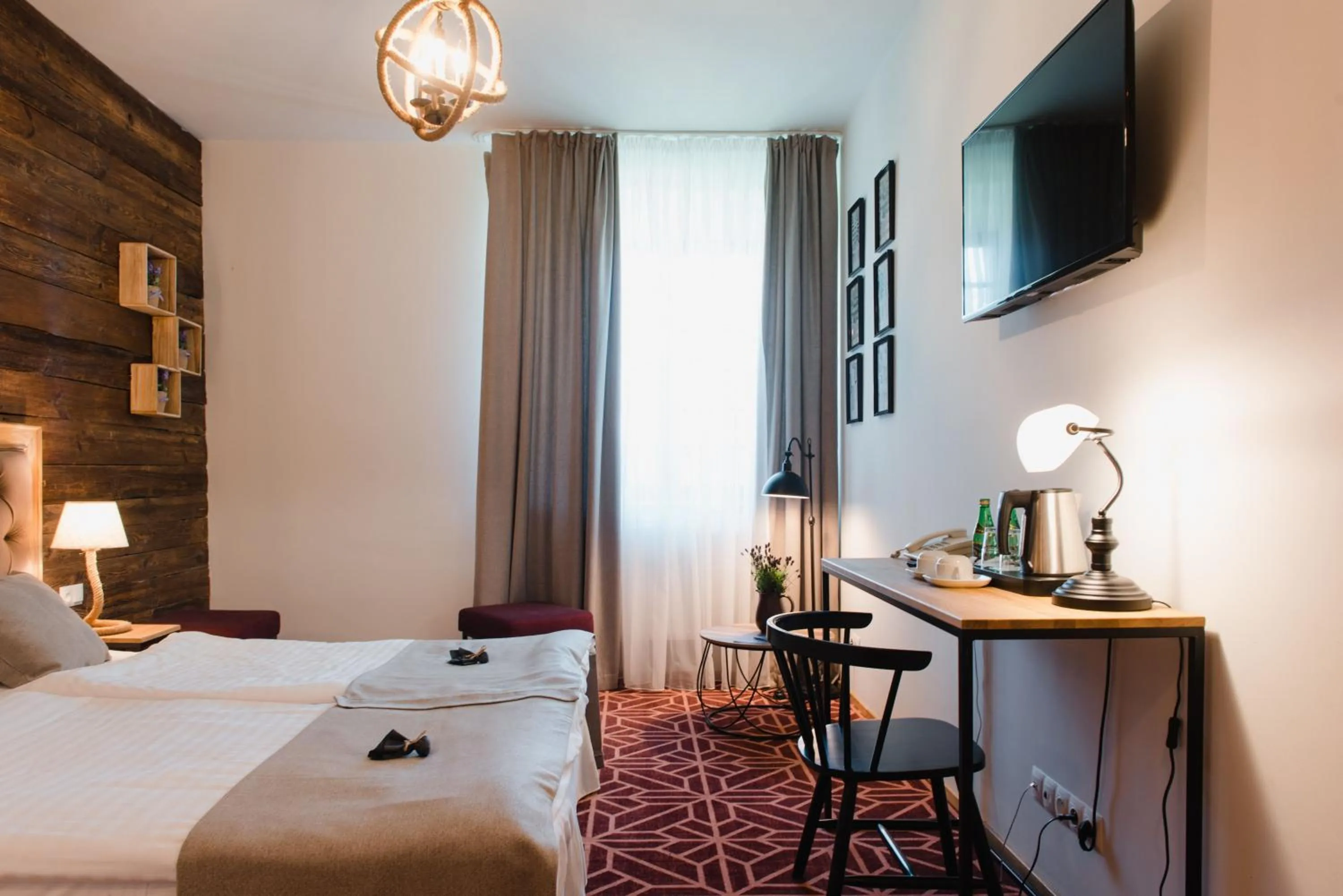 Bed in Hotel Podklasztorze